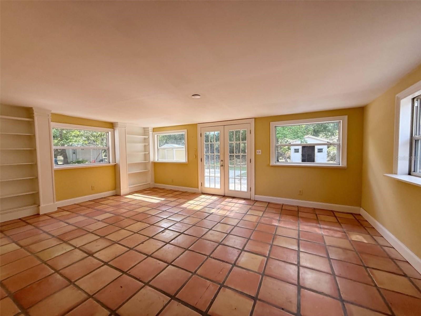 11050 NW 107TH TER, CHIEFLAND, FL — photo 4