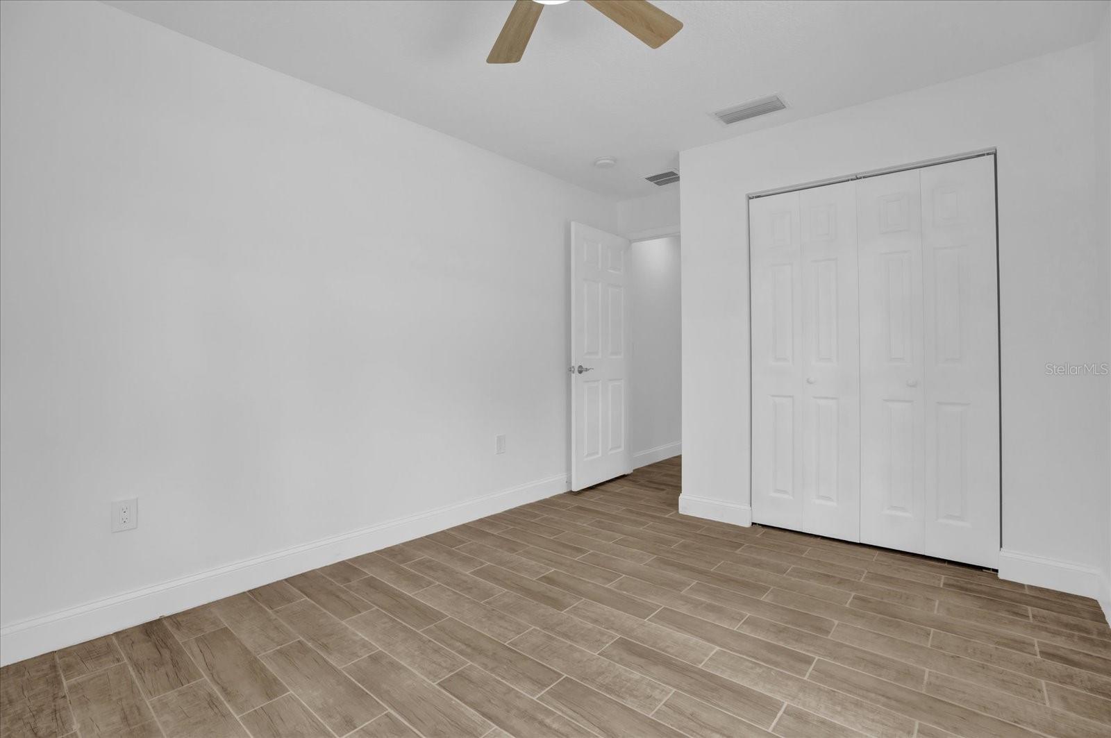 300 CHEROKEE AVE, ORANGE CITY, FL — photo 23