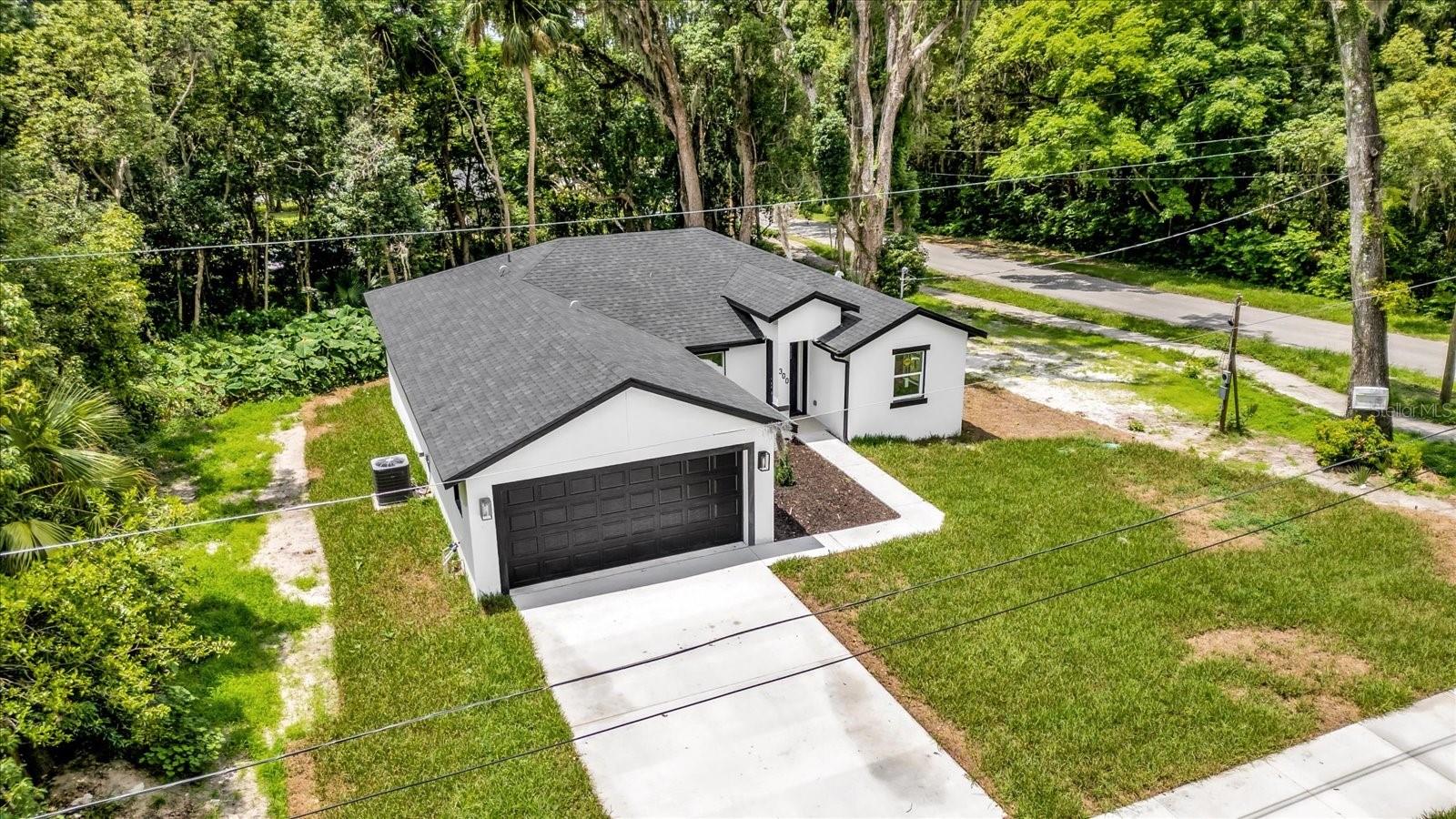 300 CHEROKEE AVE, ORANGE CITY, FL — photo 27