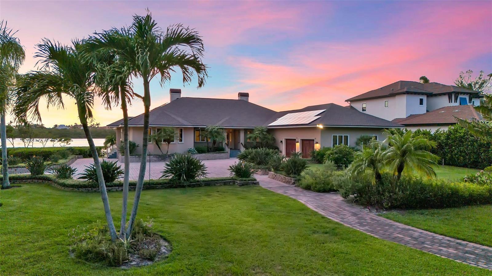 612 LAUREL RD W, NOKOMIS, FL — photo 2