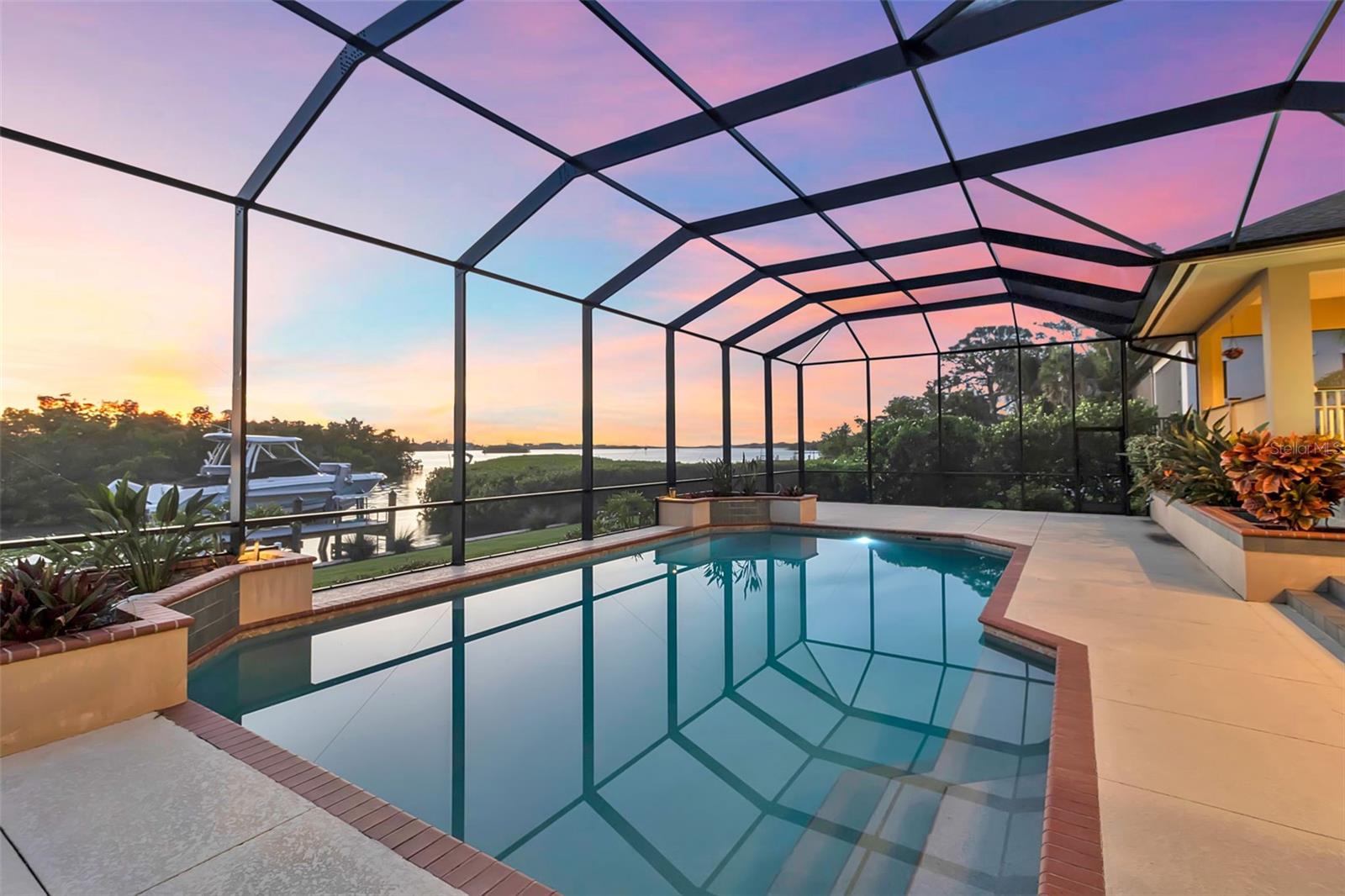 612 LAUREL RD W, NOKOMIS, FL — photo 8