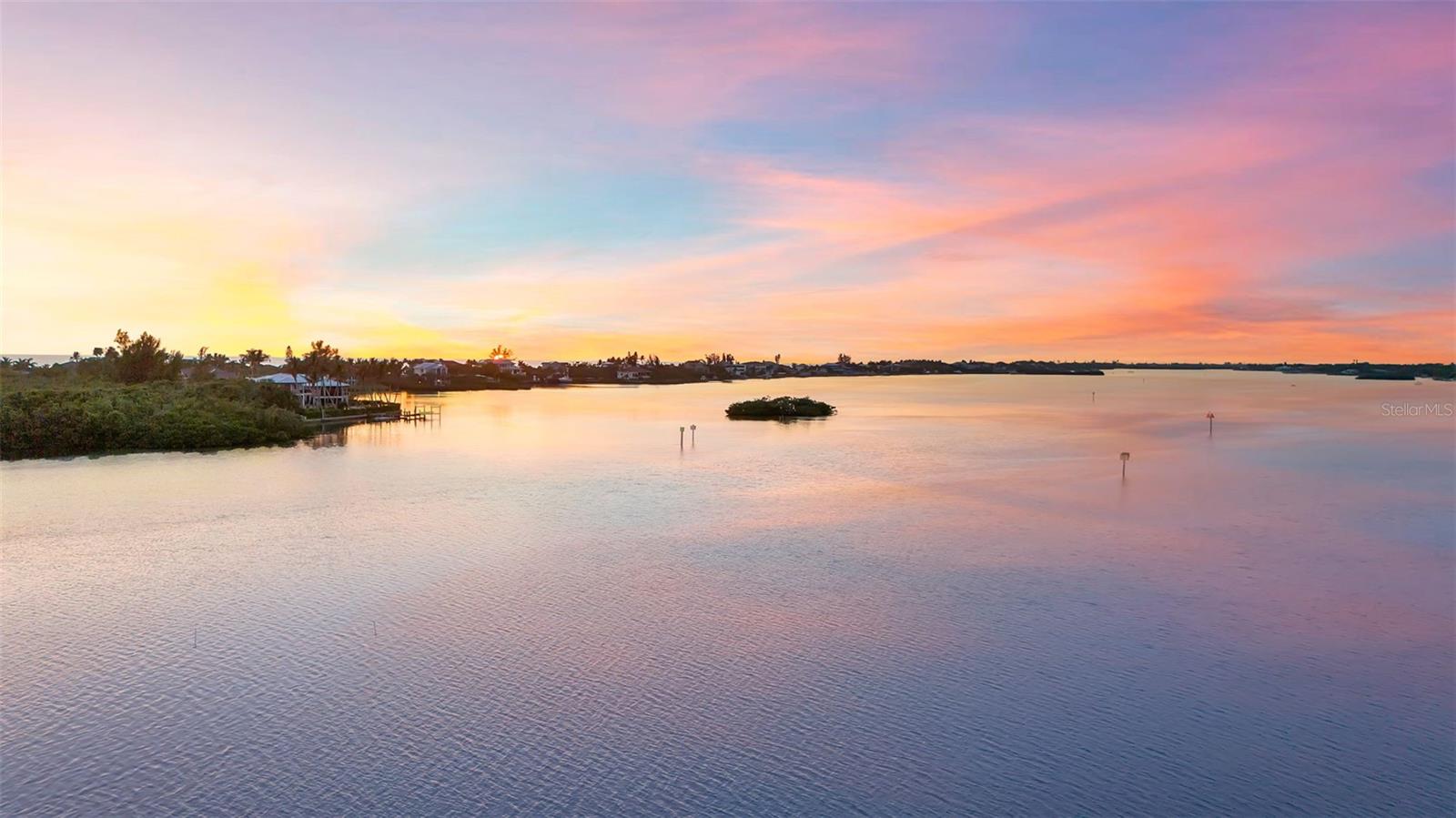 612 LAUREL RD W, NOKOMIS, FL — photo 10