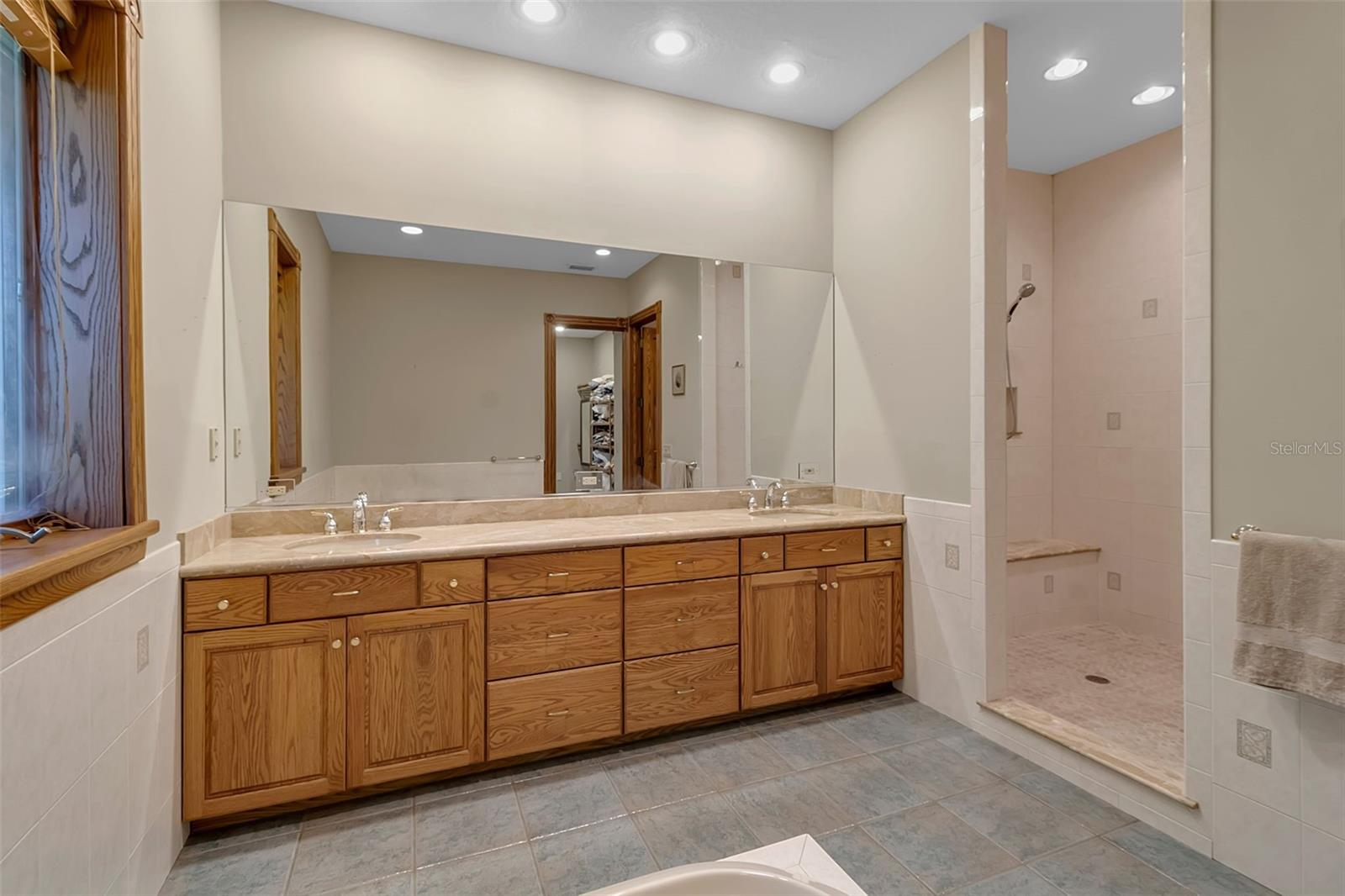 612 LAUREL RD W, NOKOMIS, FL — photo 55