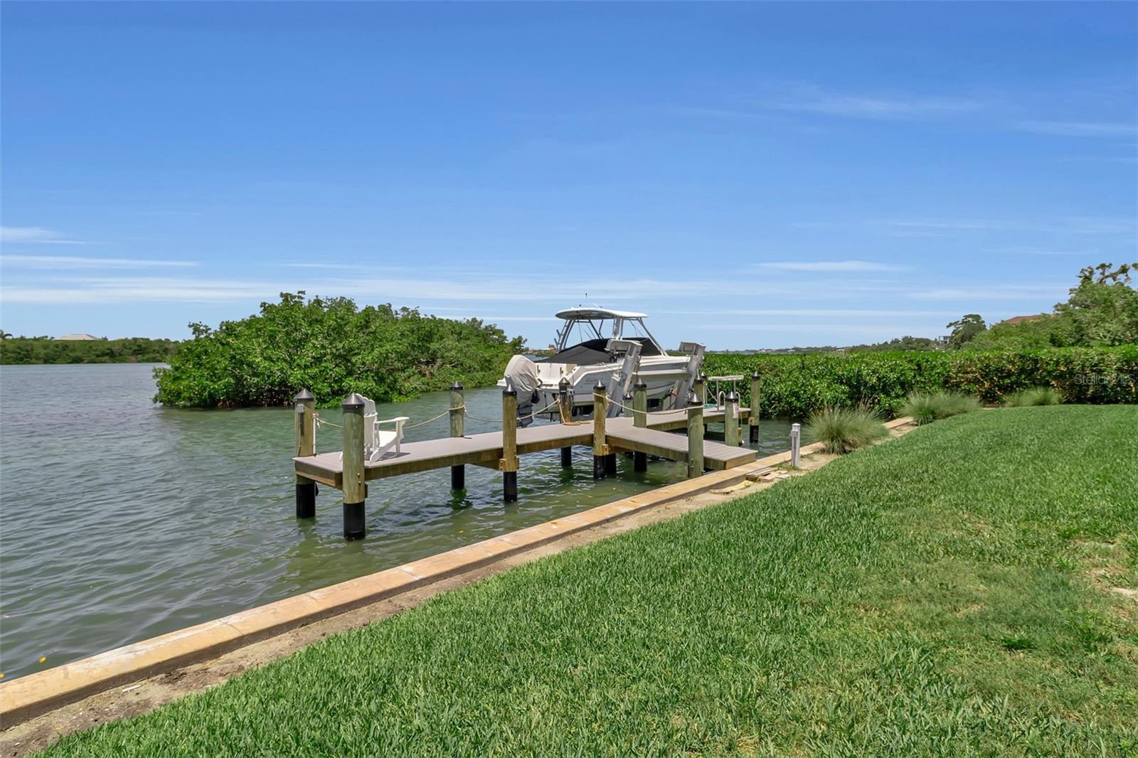 612 LAUREL RD W, NOKOMIS, FL — photo 69