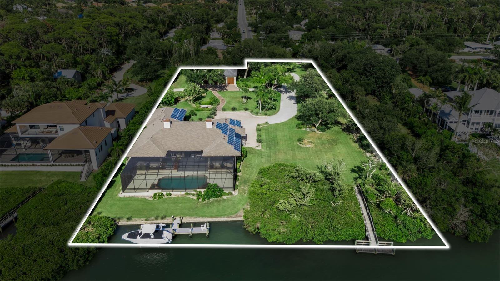 612 LAUREL RD W, NOKOMIS, FL — photo 92