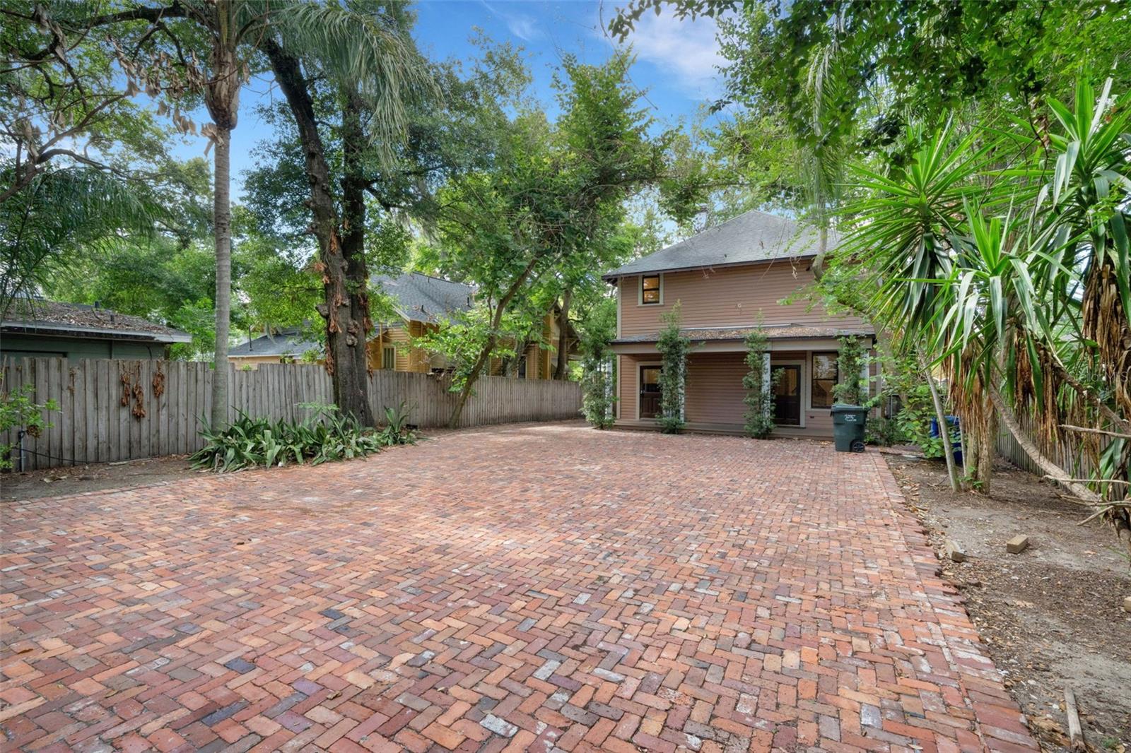 716 E LIME ST, LAKELAND, FL — photo 29