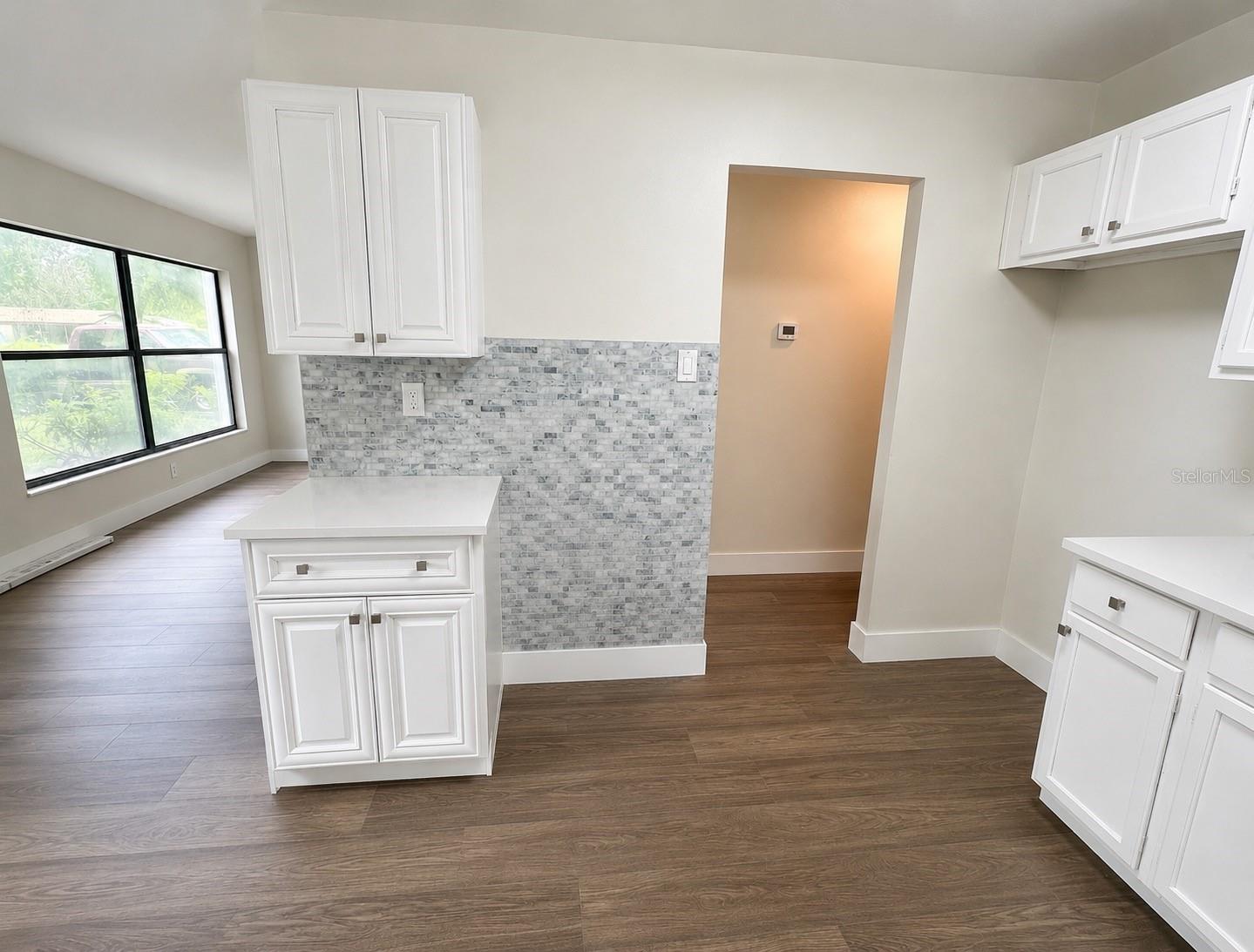 2146 AARON AVE, ORLANDO, FL — photo 4