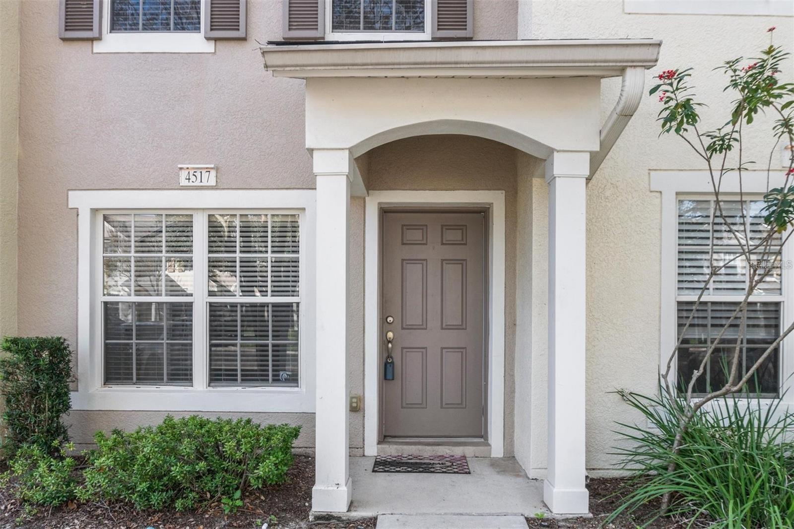 4517 KENNEWICK PL, RIVERVIEW, FL — photo 4