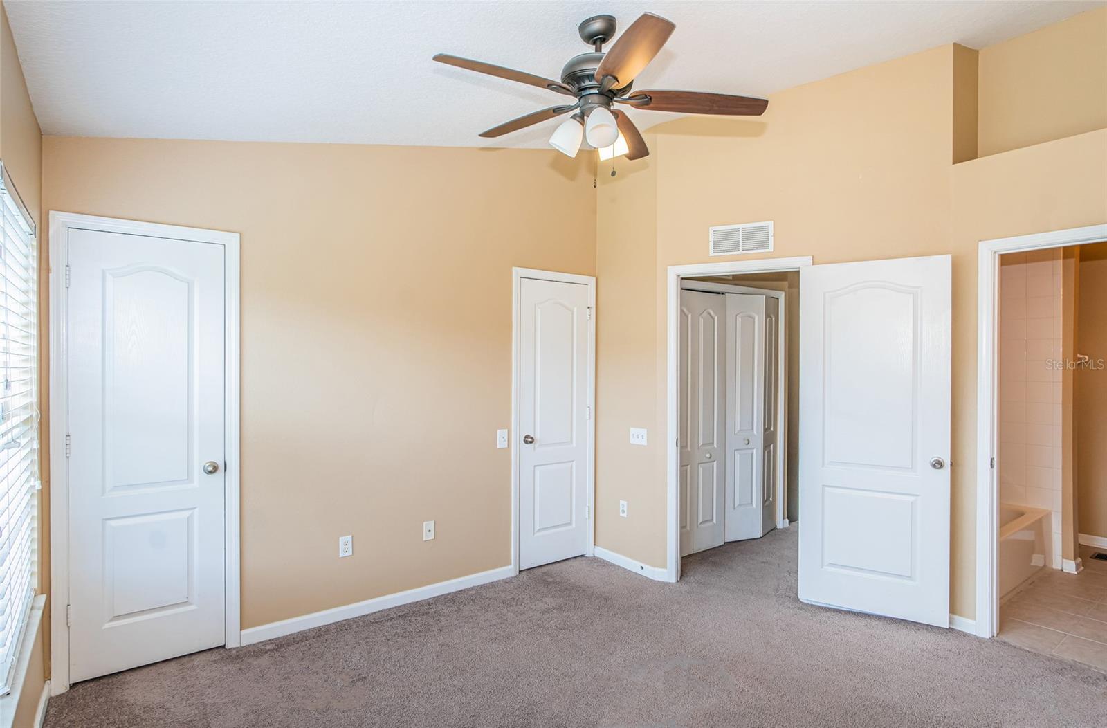 4517 KENNEWICK PL, RIVERVIEW, FL — photo 17