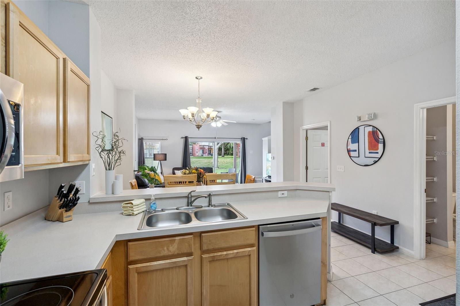 8498 CRYSTAL COVE LOOP, KISSIMMEE, FL — photo 5