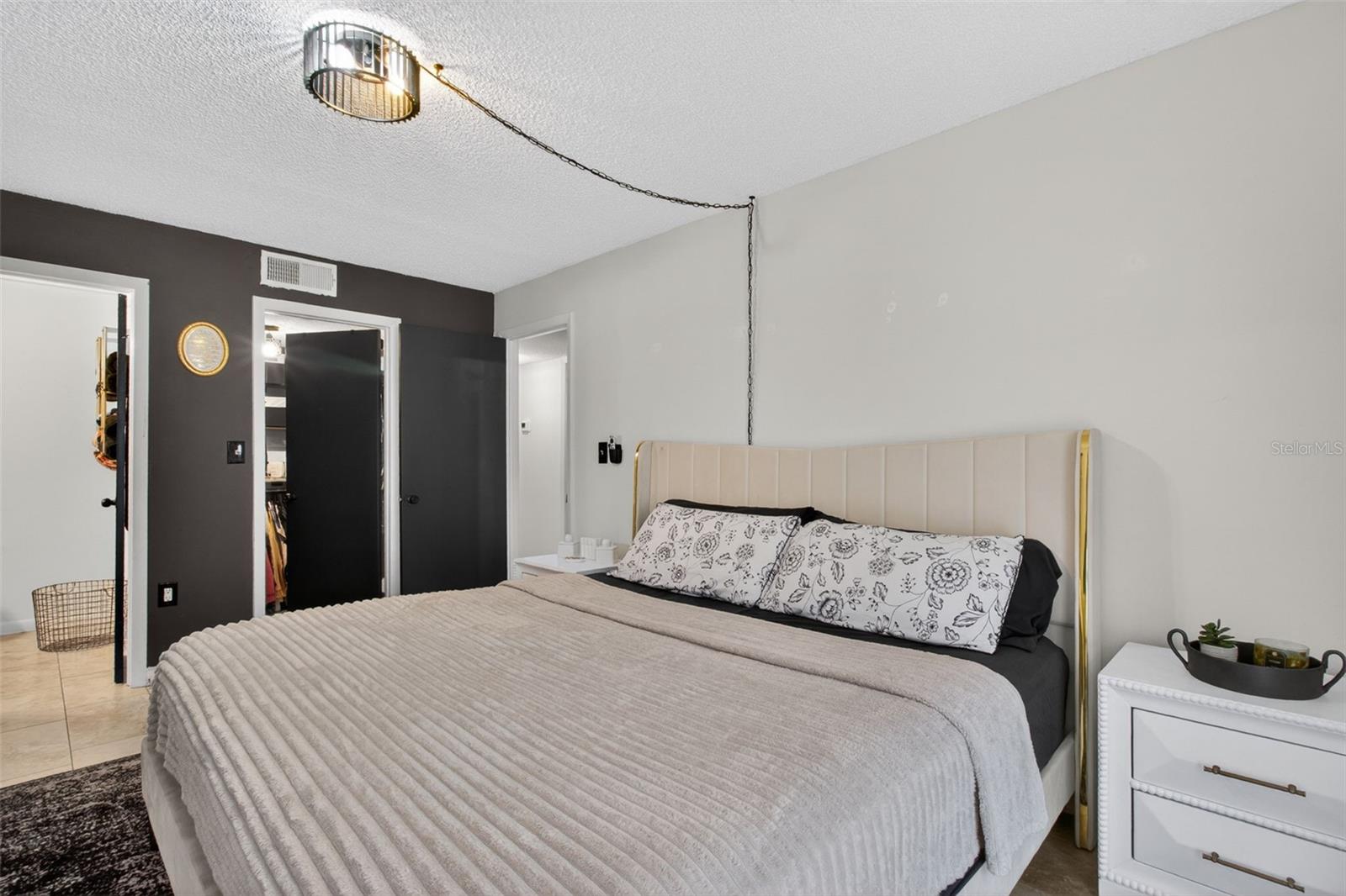 6370 1ST ST N #202, ST PETERSBURG, FL — photo 17