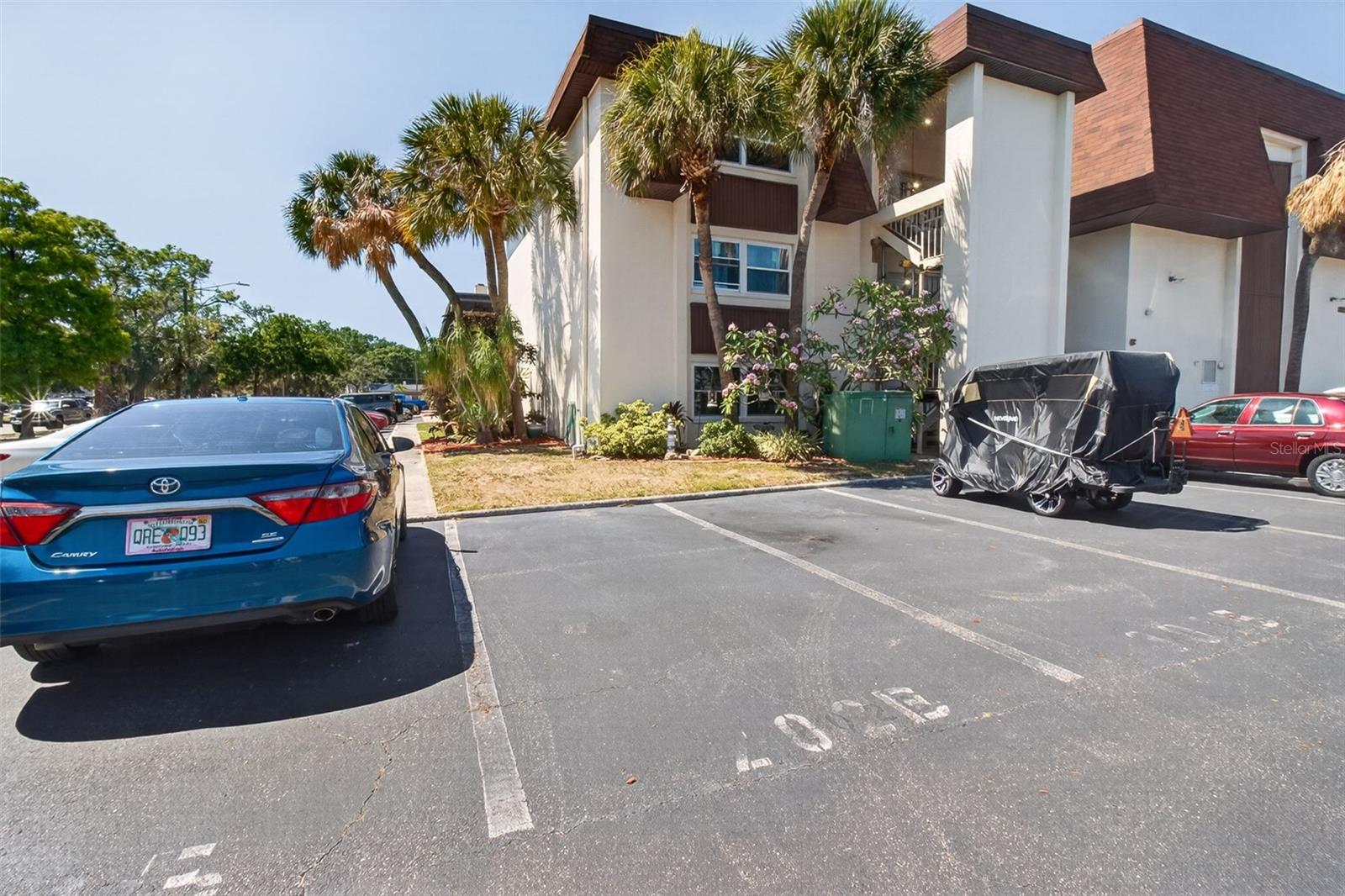 6370 1ST ST N #202, ST PETERSBURG, FL — photo 33