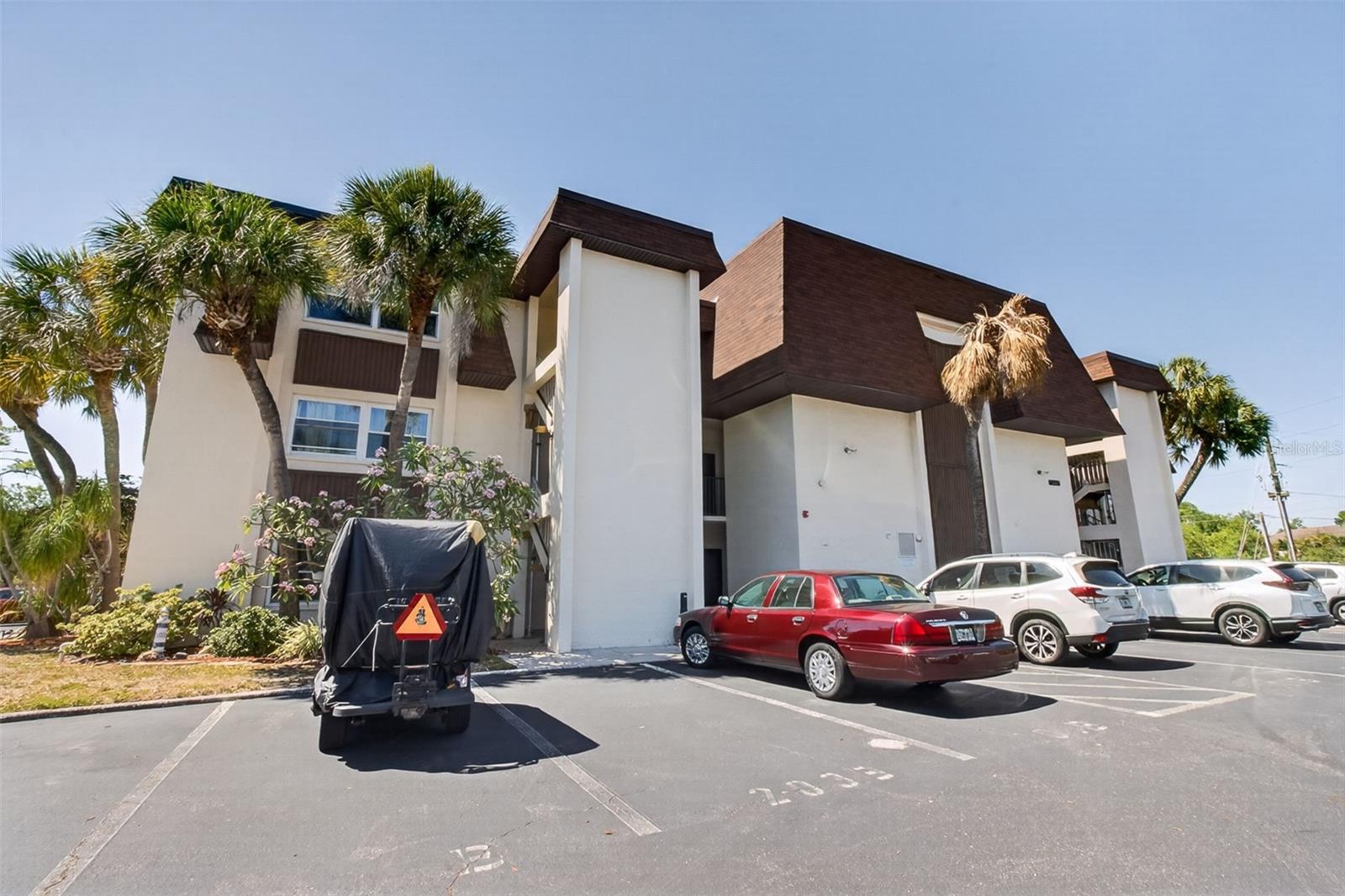 6370 1ST ST N #202, ST PETERSBURG, FL — photo 36