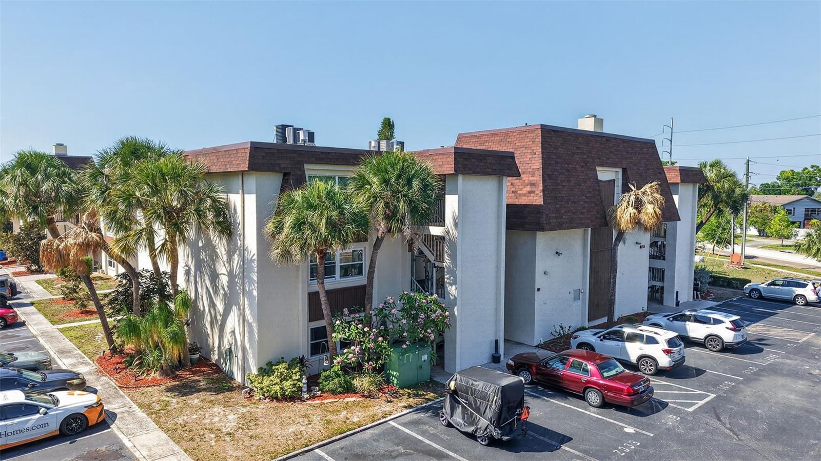 6370 1ST ST N #202, ST PETERSBURG, FL — photo 37