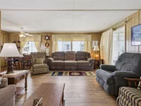 13 COCOS PLUMOSA DR #B — photo 18