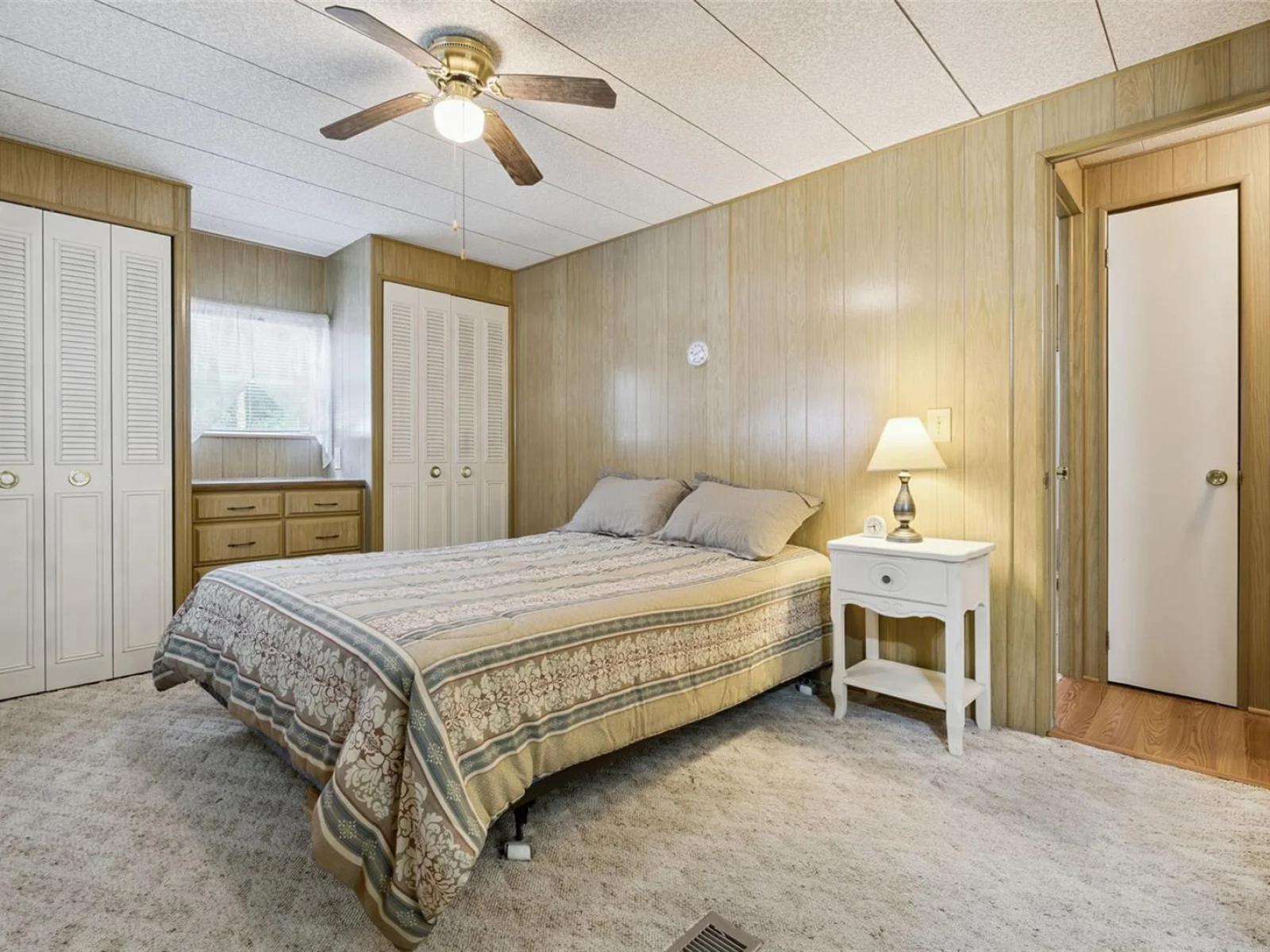 13 COCOS PLUMOSA DR #B, EUSTIS, FL — photo 33
