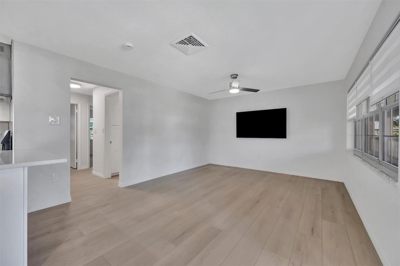650 PINELLAS POINT DR S #216, ST PETERSBURG, FL — photo 5