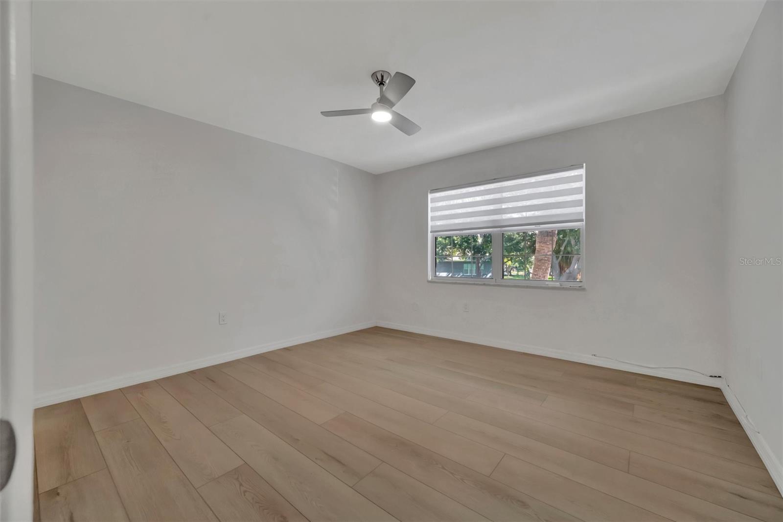 650 PINELLAS POINT DR S #216, ST PETERSBURG, FL — photo 18