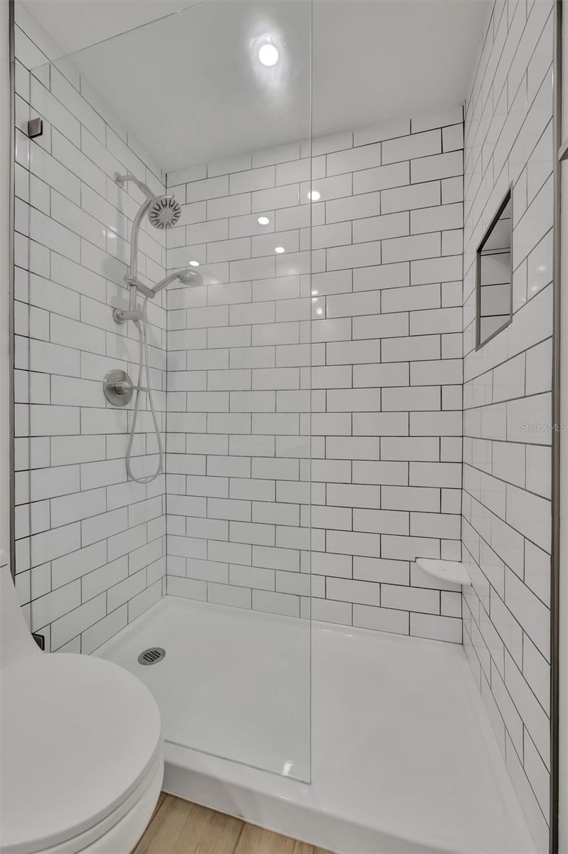 650 PINELLAS POINT DR S #216, ST PETERSBURG, FL — photo 20