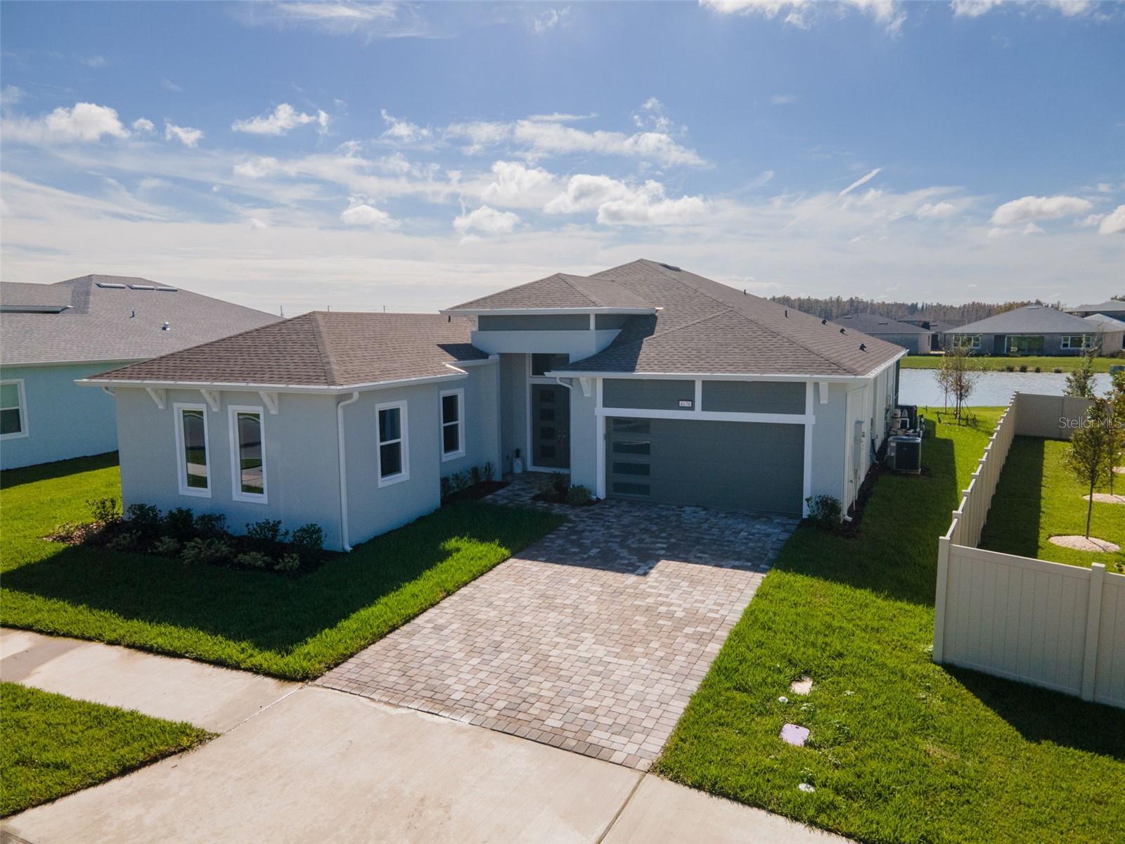 8178 IVY STARK BLVD, WESLEY CHAPEL, FL