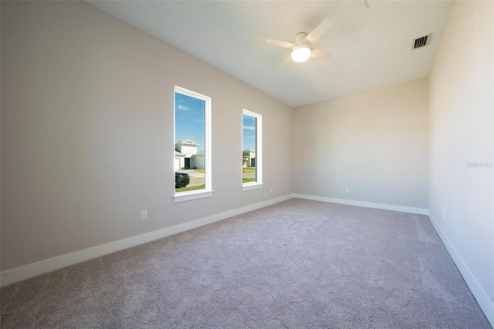8178 IVY STARK BLVD, WESLEY CHAPEL, FL — photo 31