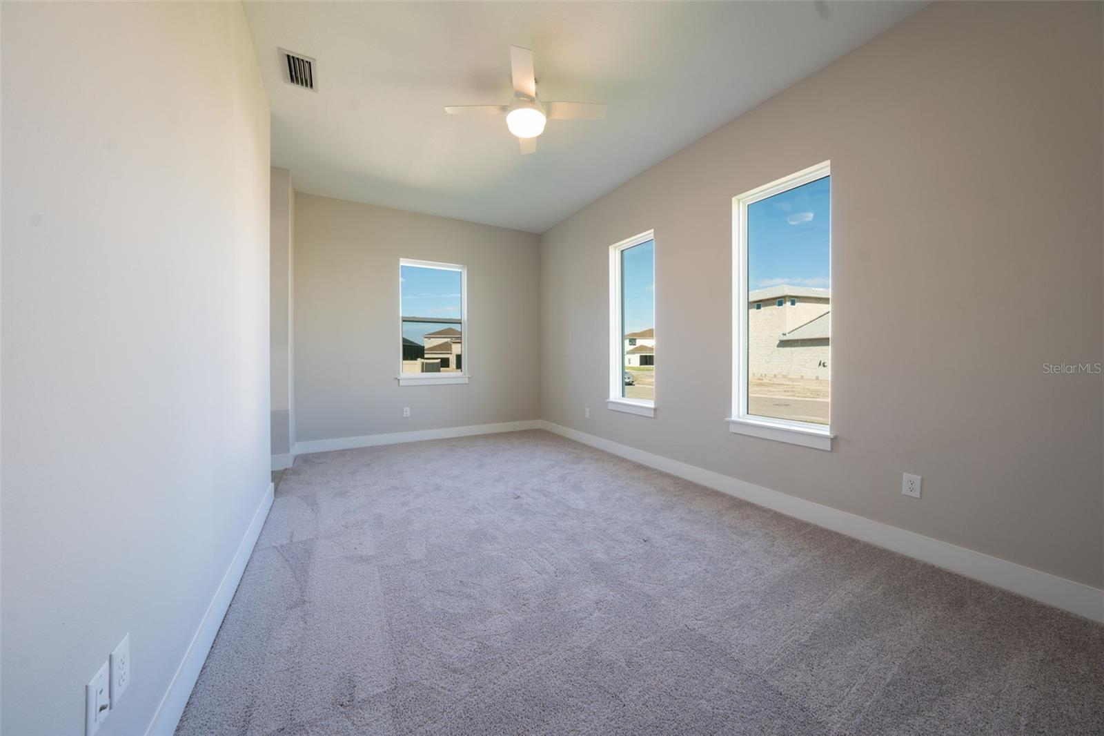 8178 IVY STARK BLVD, WESLEY CHAPEL, FL — photo 32