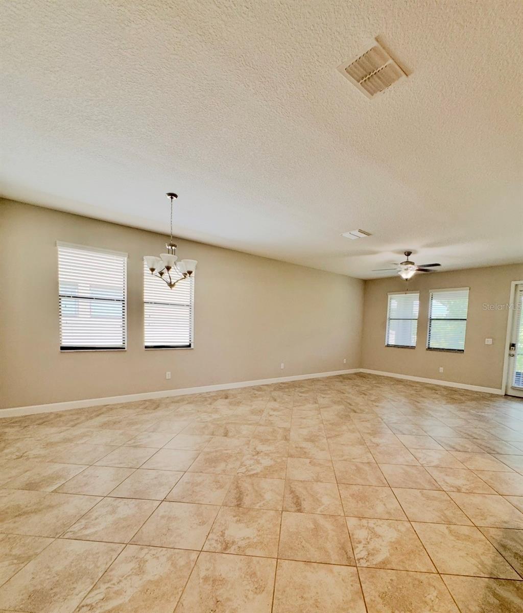 14023 TROPICAL KINGBIRD WAY, RIVERVIEW, FL — photo 10