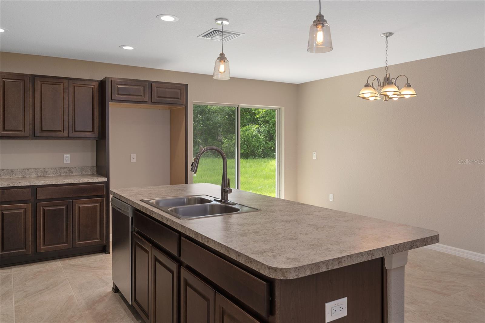 16476 KAKAWI RD, BROOKSVILLE, FL — photo 5