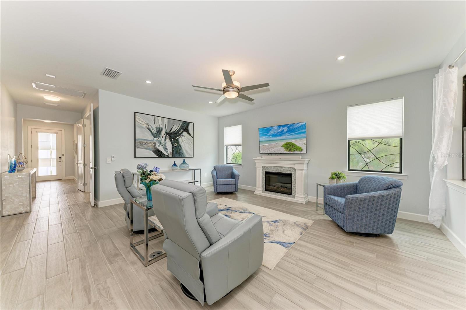 7412 SUMMERLAND CV, LAKEWOOD RANCH, FL — photo 11