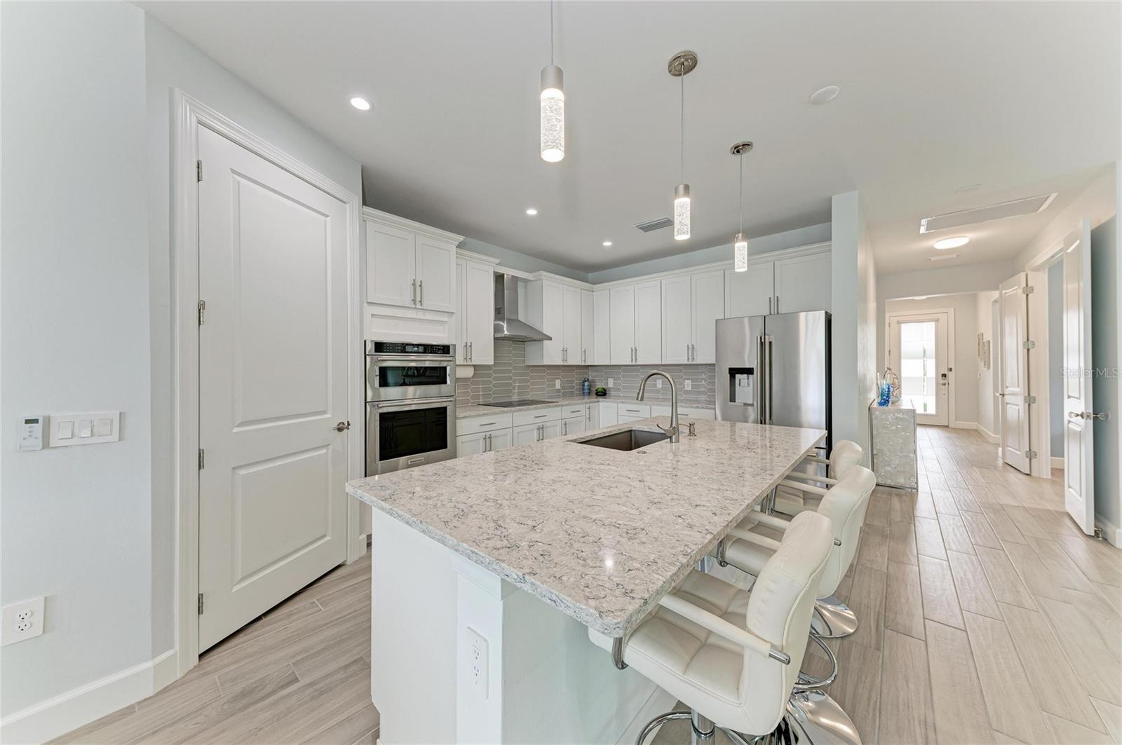 7412 SUMMERLAND CV, LAKEWOOD RANCH, FL — photo 20
