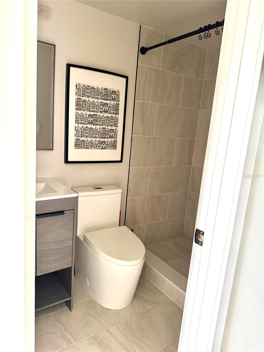 2525 W BAY DR #C34, LARGO, FL — photo 11