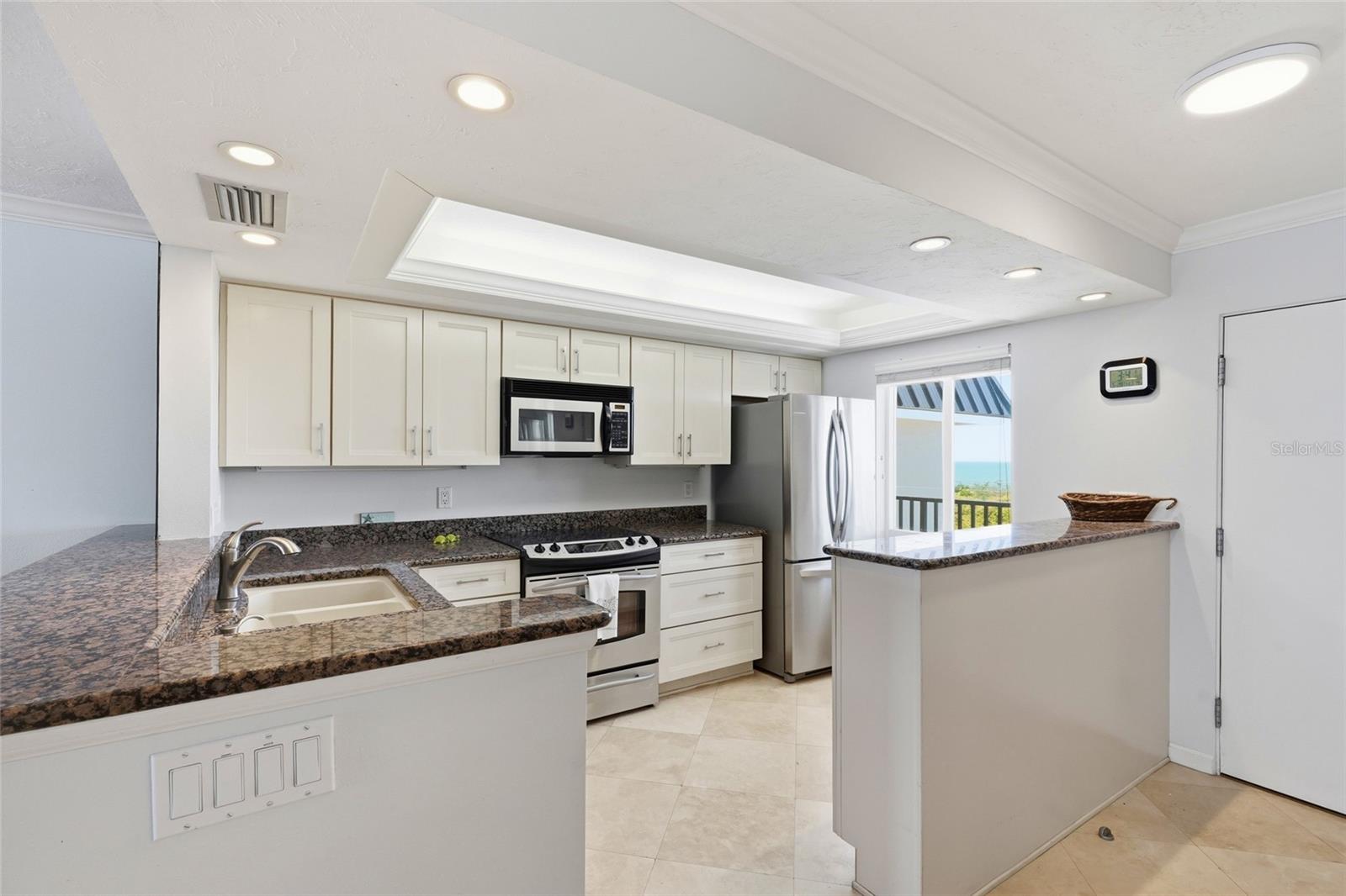 8977 MIDNIGHT PASS RD #519, SARASOTA, FL — photo 21