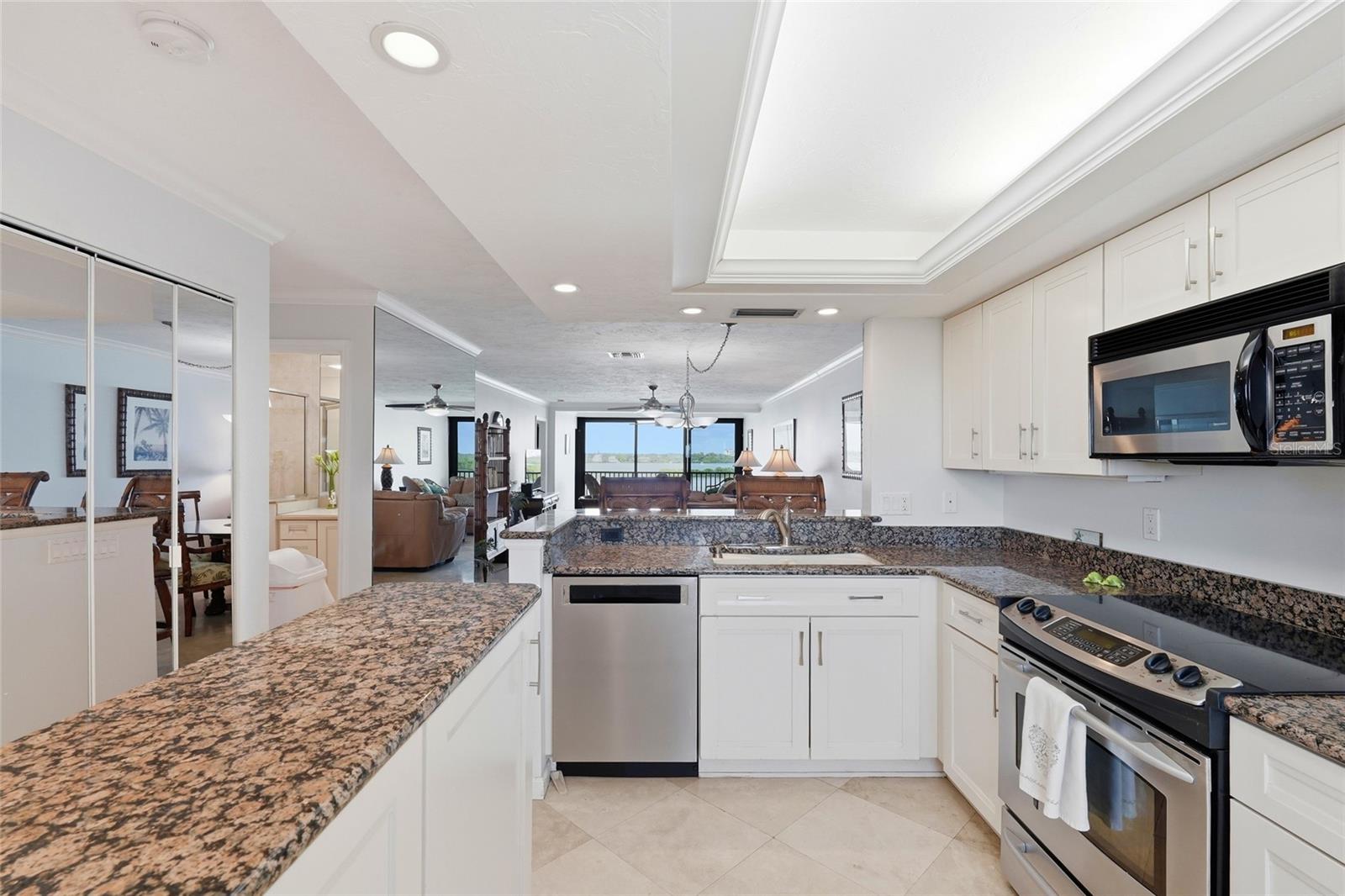 8977 MIDNIGHT PASS RD #519, SARASOTA, FL — photo 25