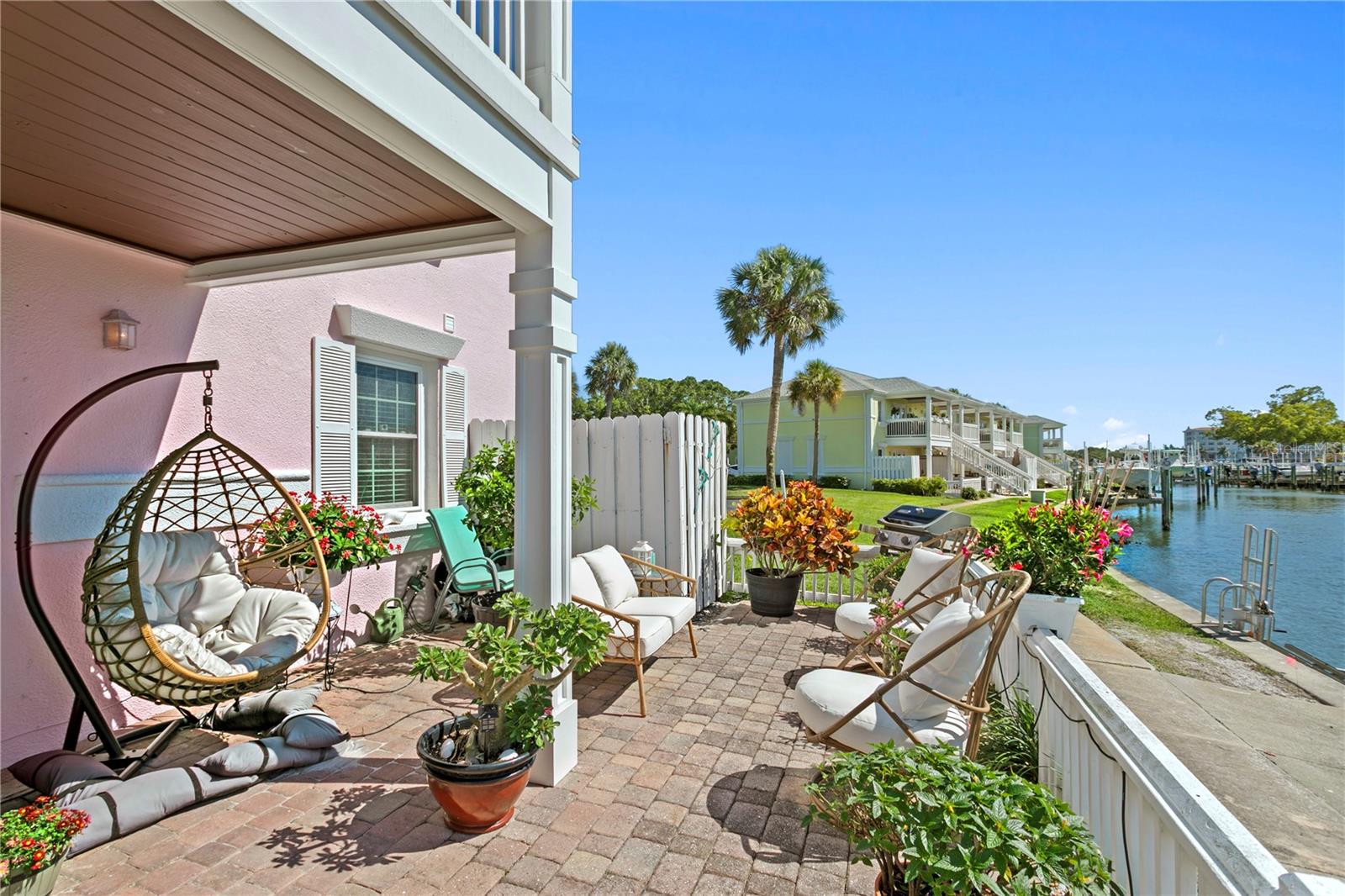 5175 COQUINA KEY DR SE #A, ST PETERSBURG, FL — photo 26