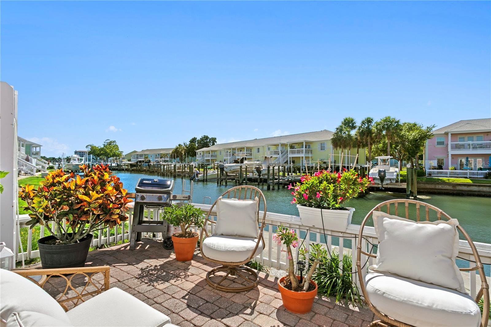 5175 COQUINA KEY DR SE #A, ST PETERSBURG, FL — photo 28