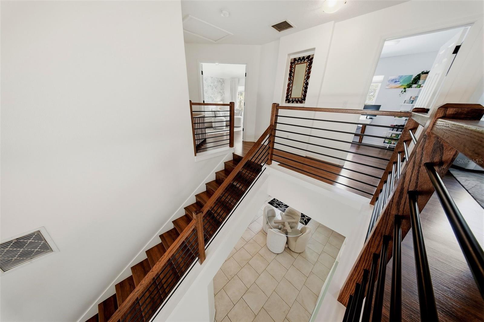 236 15TH AVE SE, ST PETERSBURG, FL — photo 23