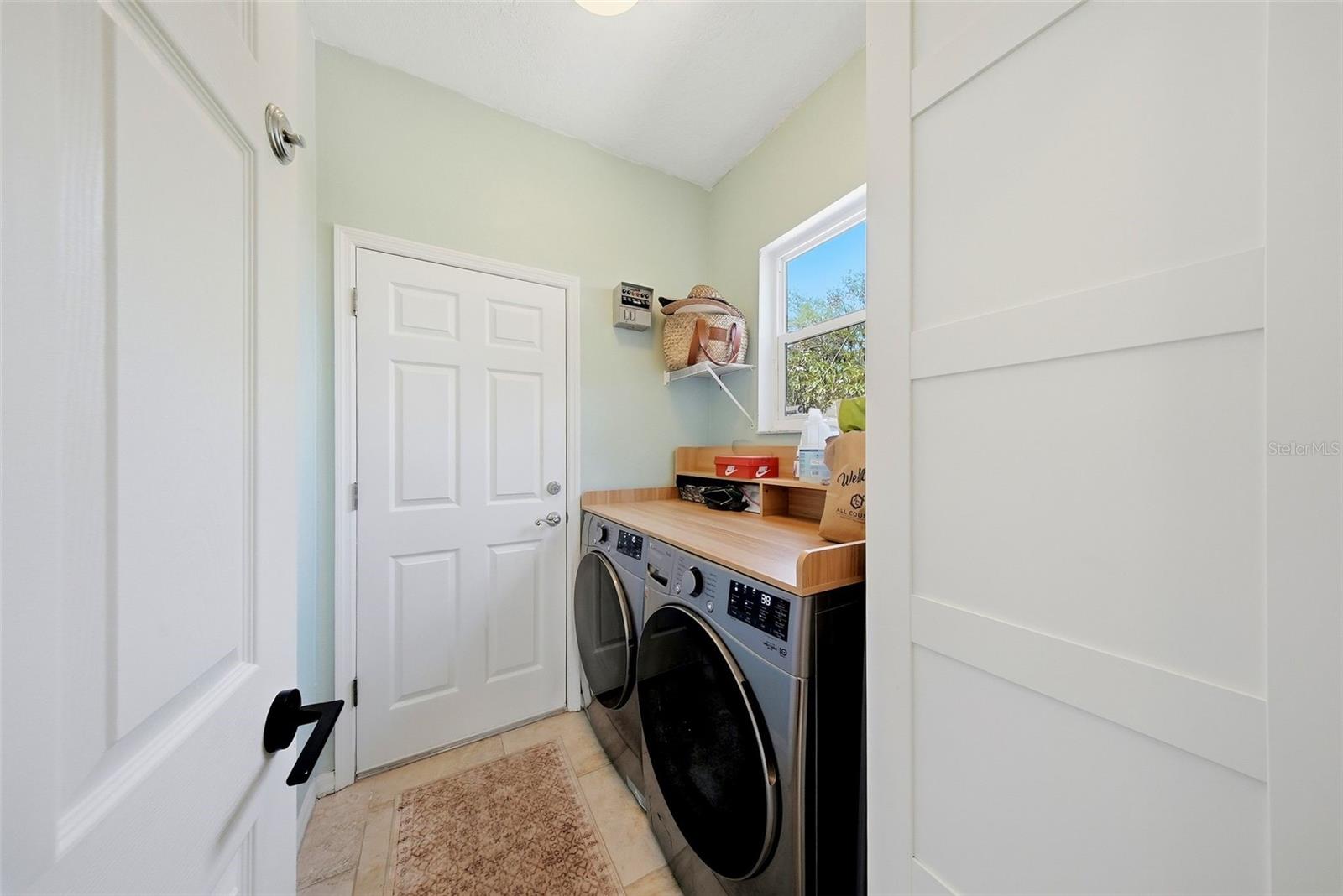 236 15TH AVE SE, ST PETERSBURG, FL — photo 37