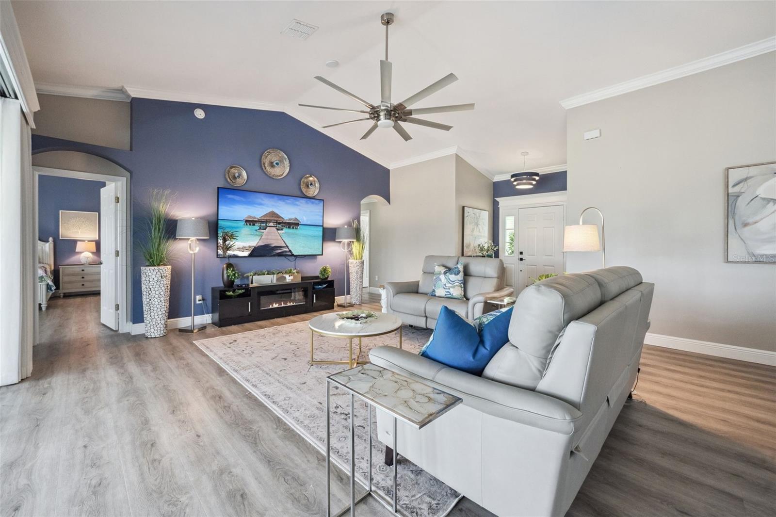 4750 SAWGRASS LAKE CIR, LEESBURG, FL — photo 17