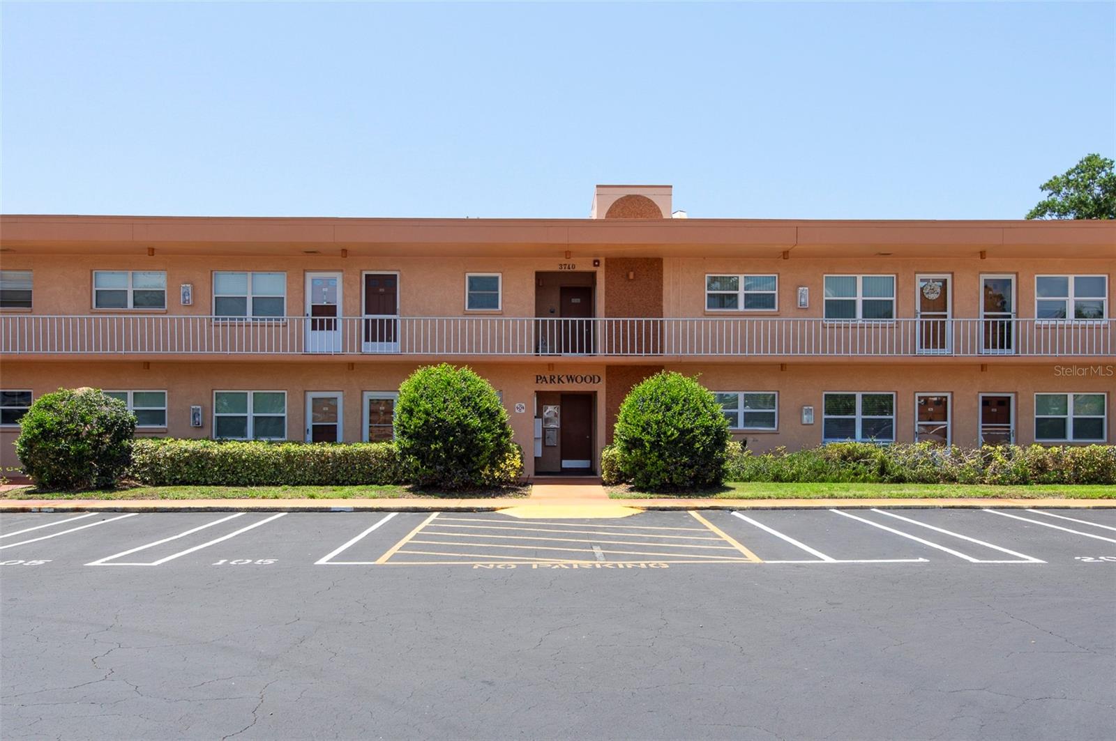 3740 58TH ST N #106, ST PETERSBURG, FL — photo 2