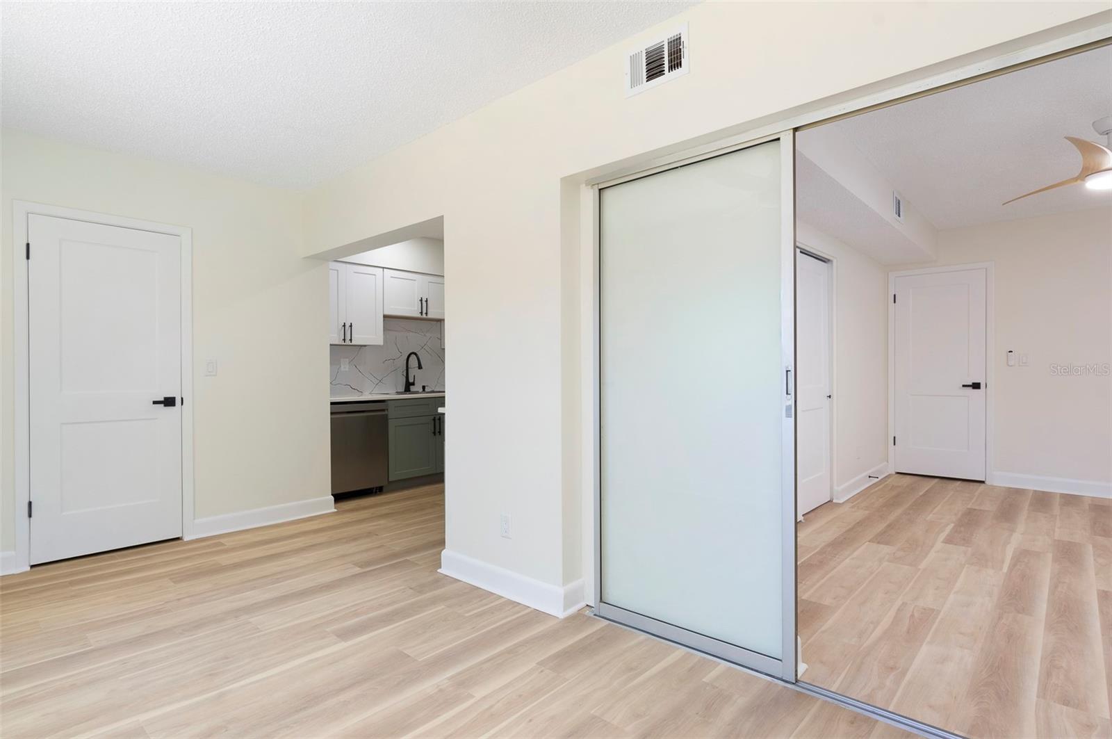 3740 58TH ST N #106, ST PETERSBURG, FL — photo 12