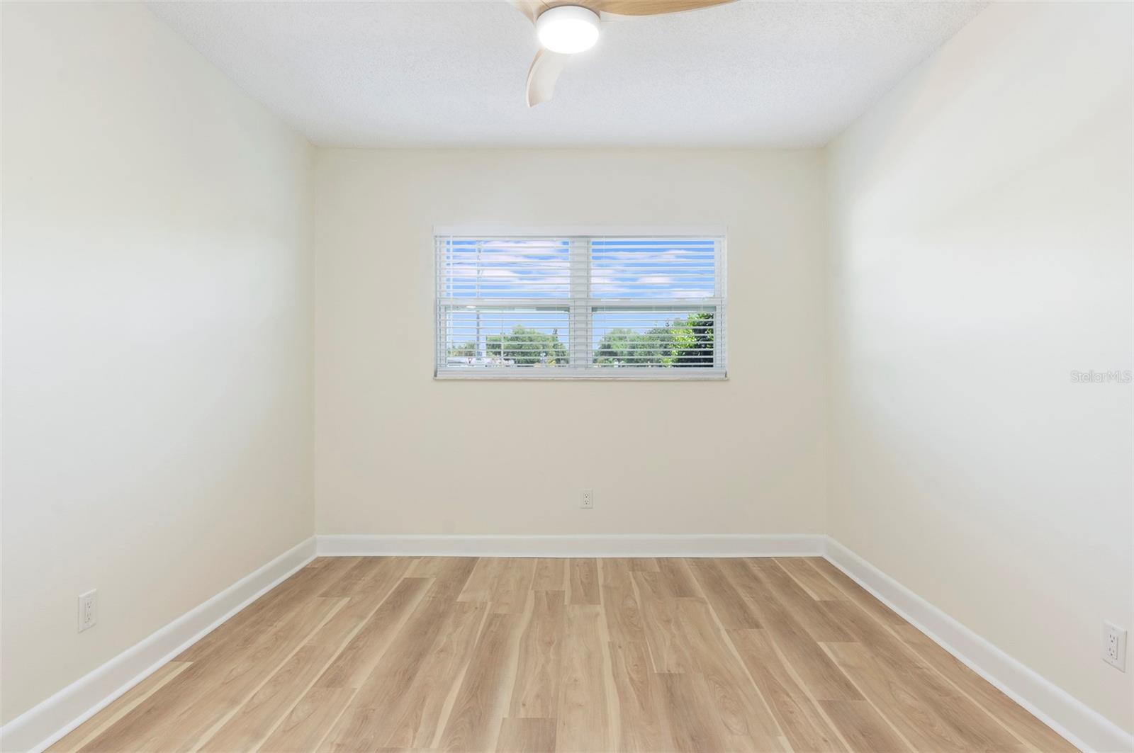 3740 58TH ST N #106, ST PETERSBURG, FL — photo 15