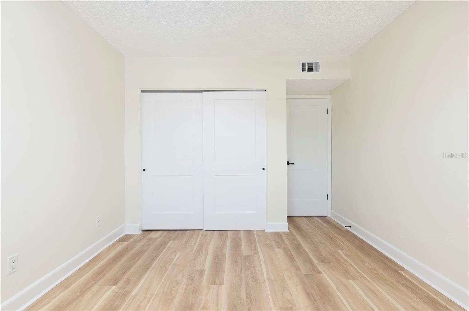 3740 58TH ST N #106, ST PETERSBURG, FL — photo 16