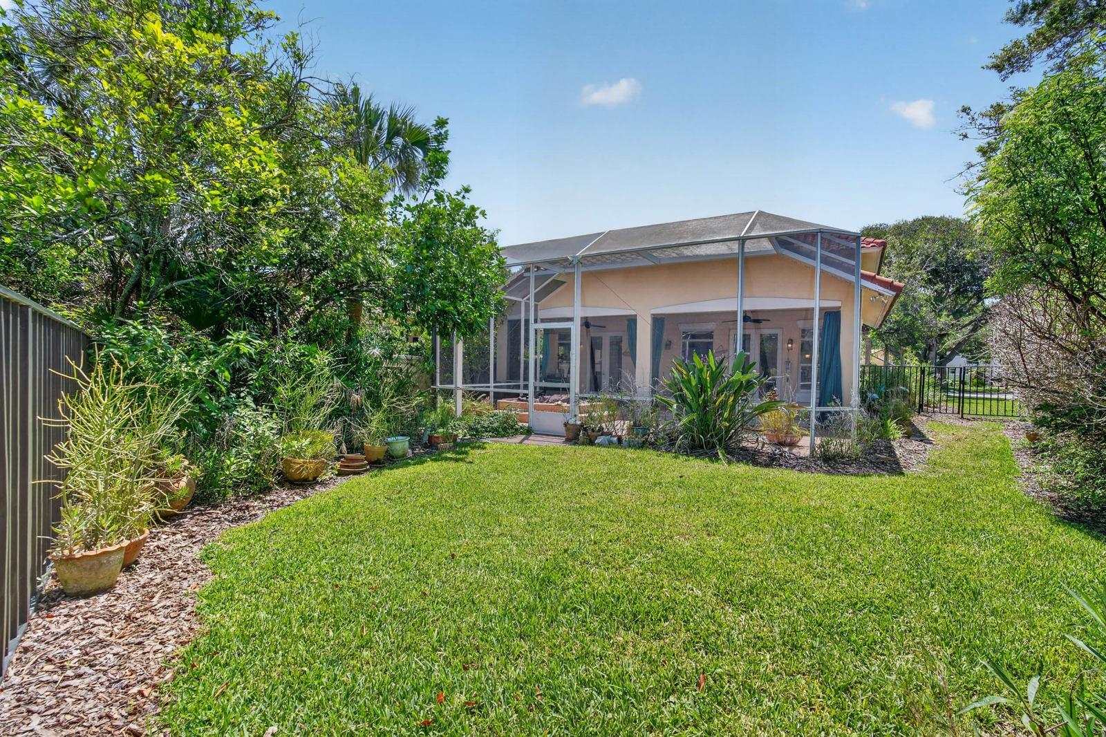 10 MONTERREY DR, PALM COAST, FL — photo 37