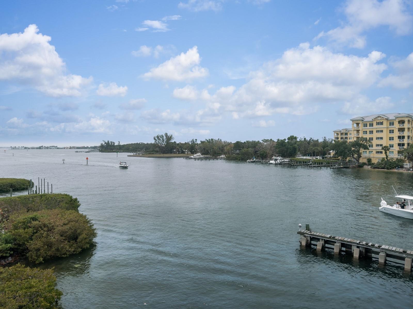 5927 DRIFTWOOD AVE, SARASOTA, FL — photo 40