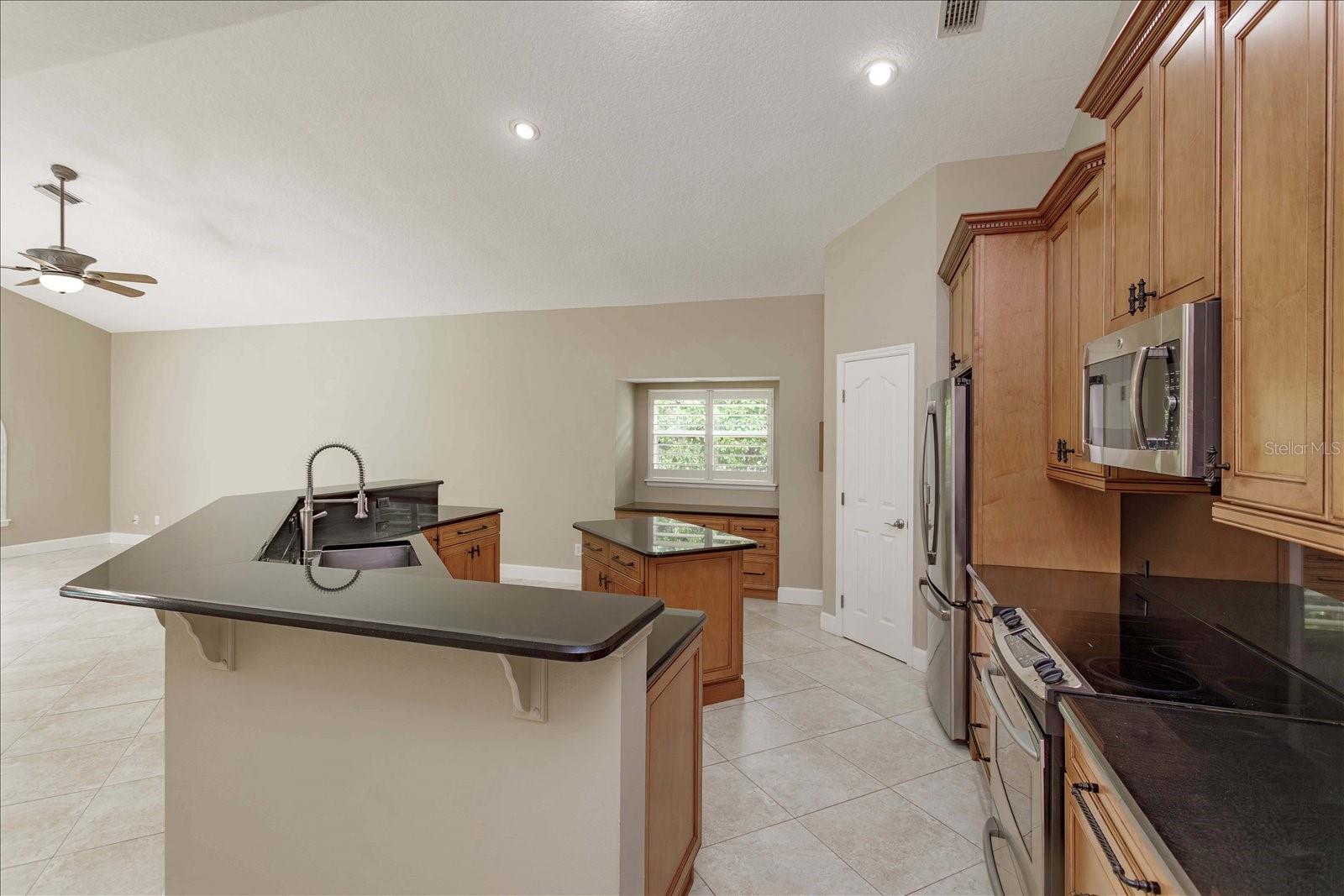 4965 SHORELINE CIR, SANFORD, FL — photo 15