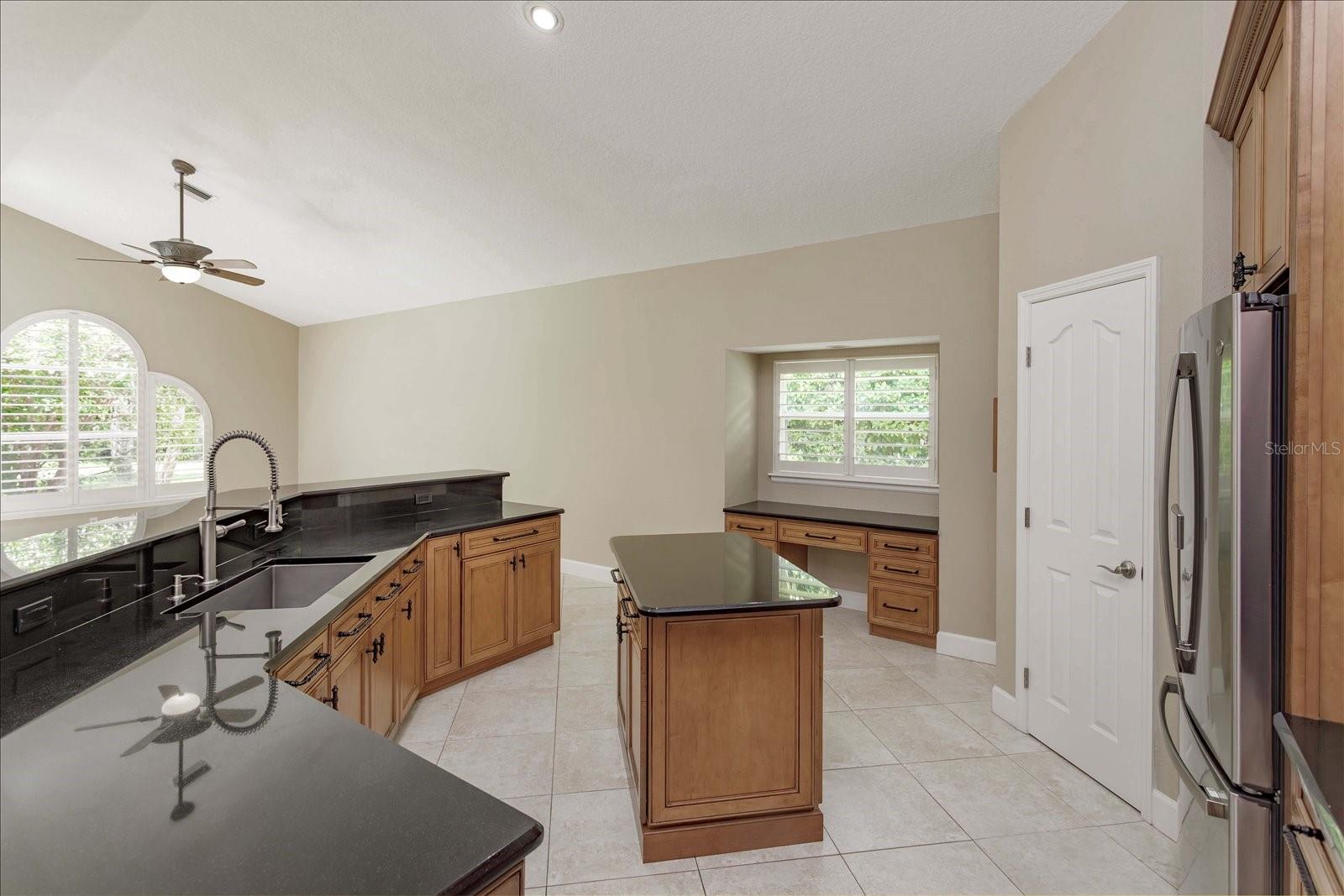4965 SHORELINE CIR, SANFORD, FL — photo 18