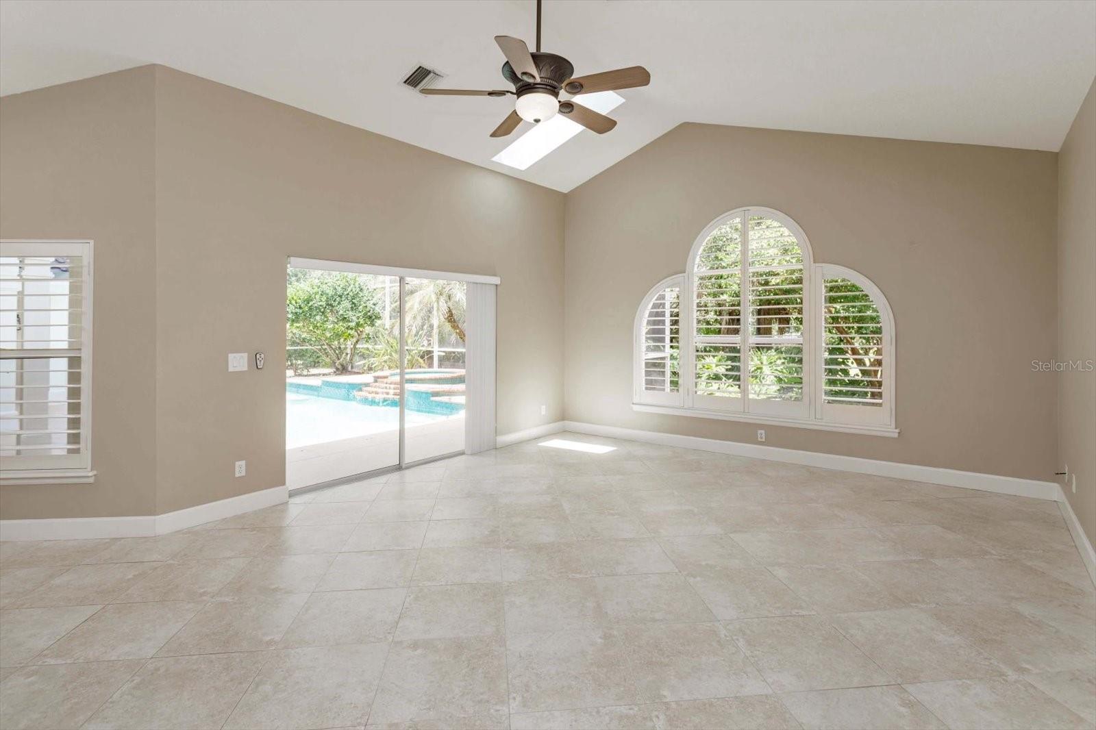 4965 SHORELINE CIR, SANFORD, FL — photo 22