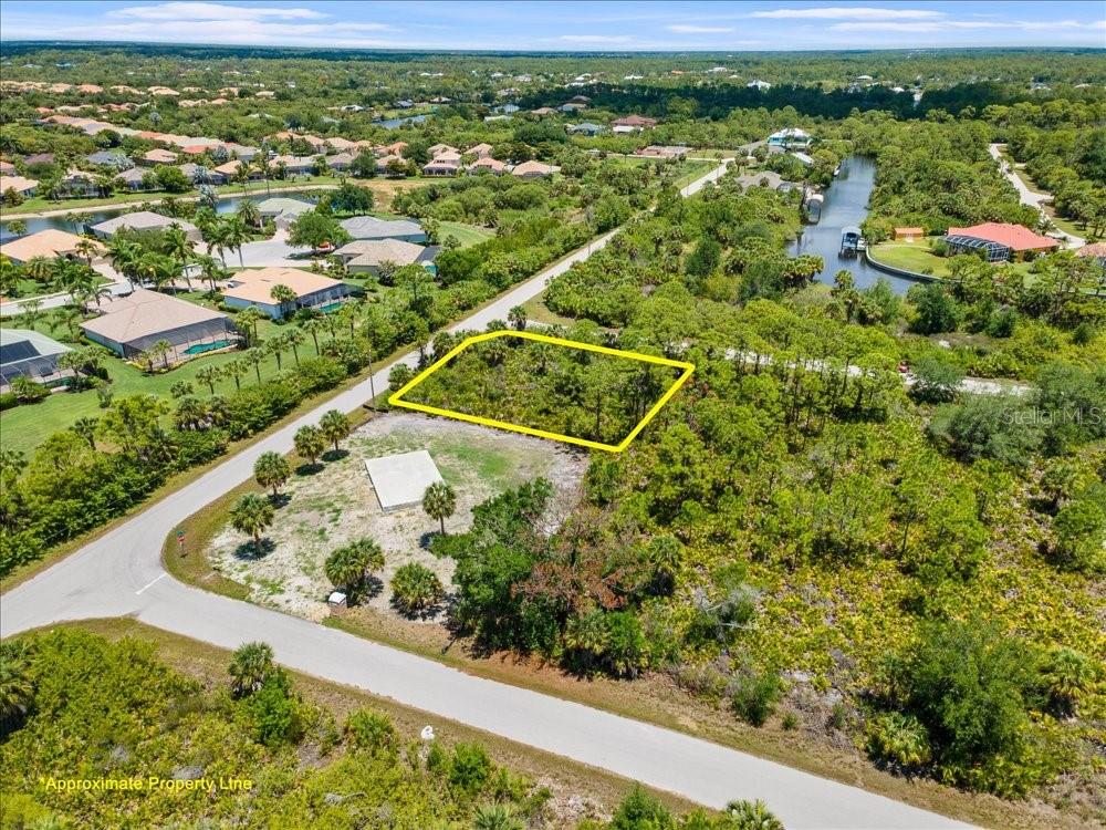 2211 HALE ST, PORT CHARLOTTE, FL — photo 10
