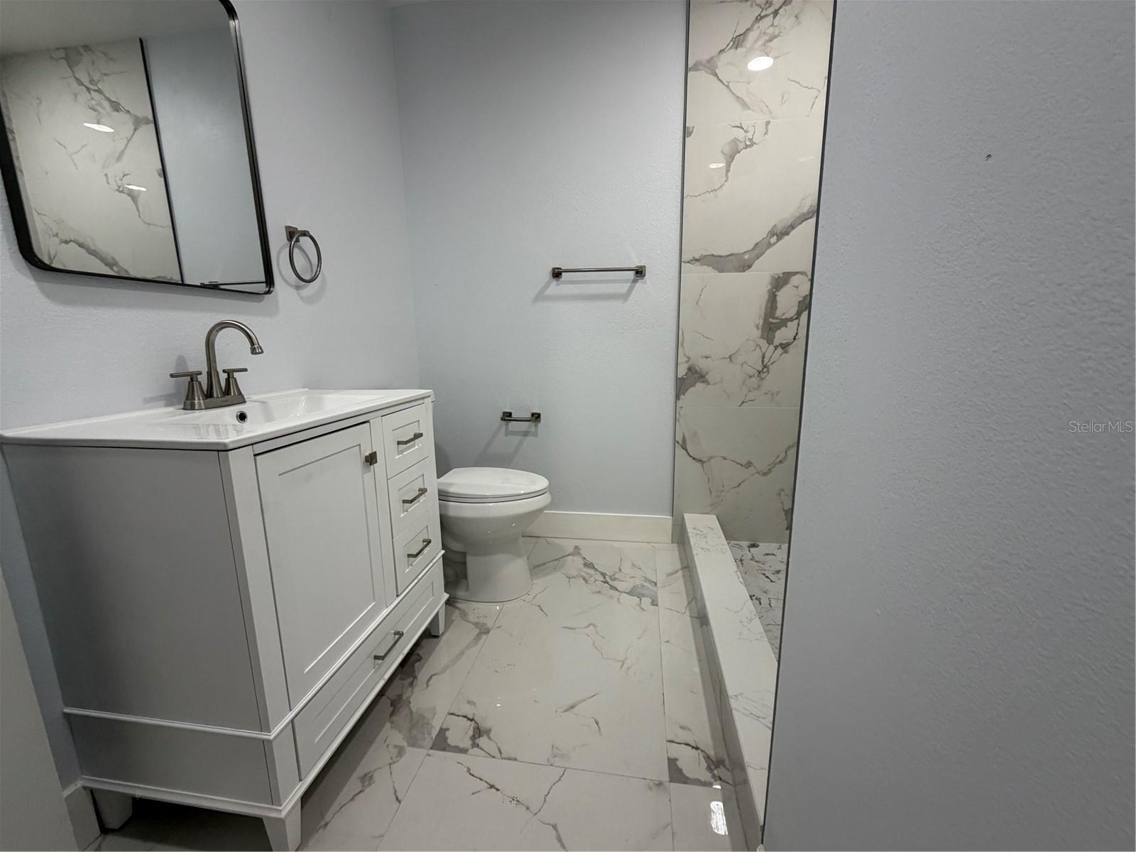 131 W ATWATER AVE, EUSTIS, FL — photo 12