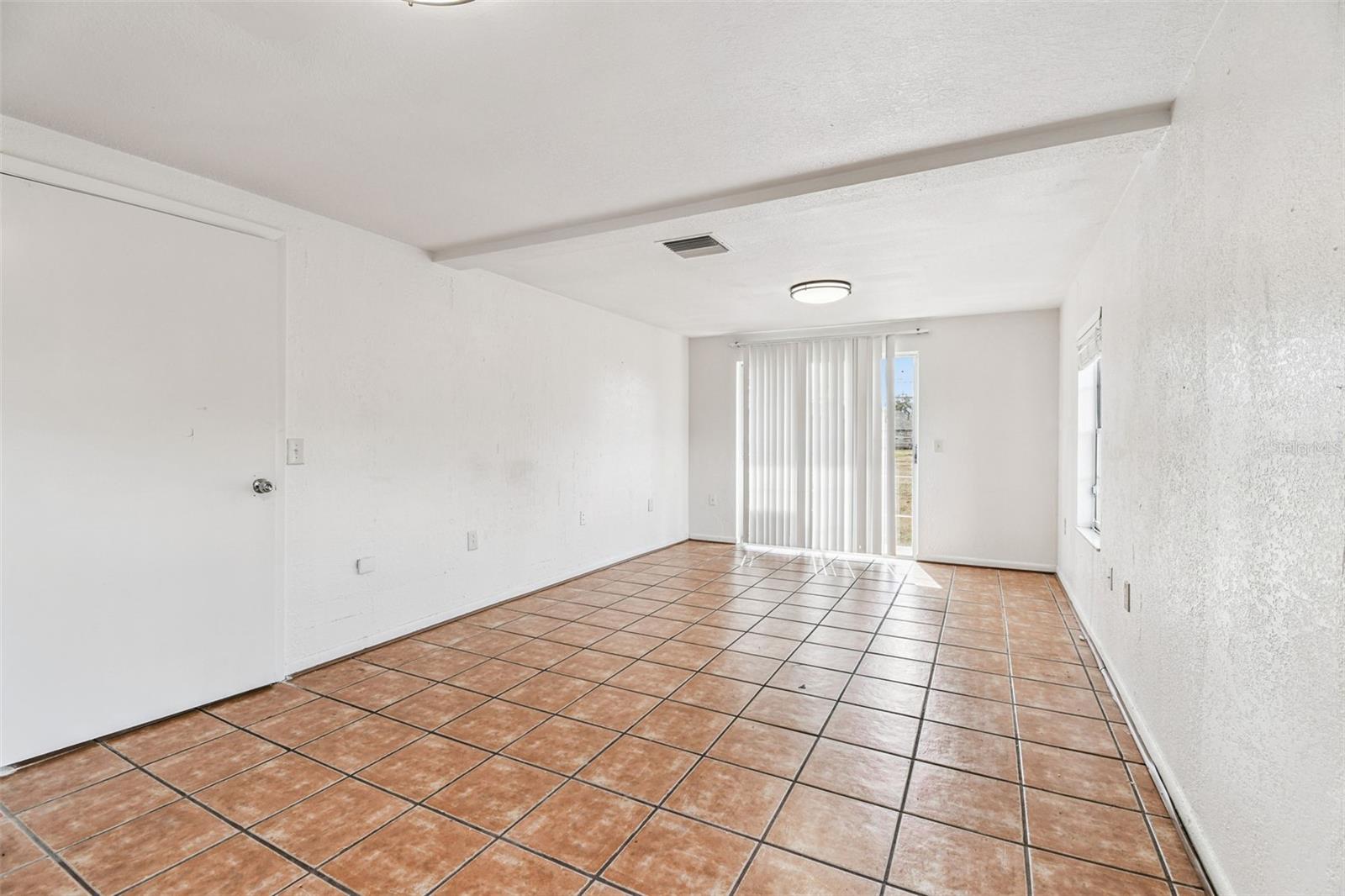 855 E BRANDON BLVD, BRANDON, FL — photo 6